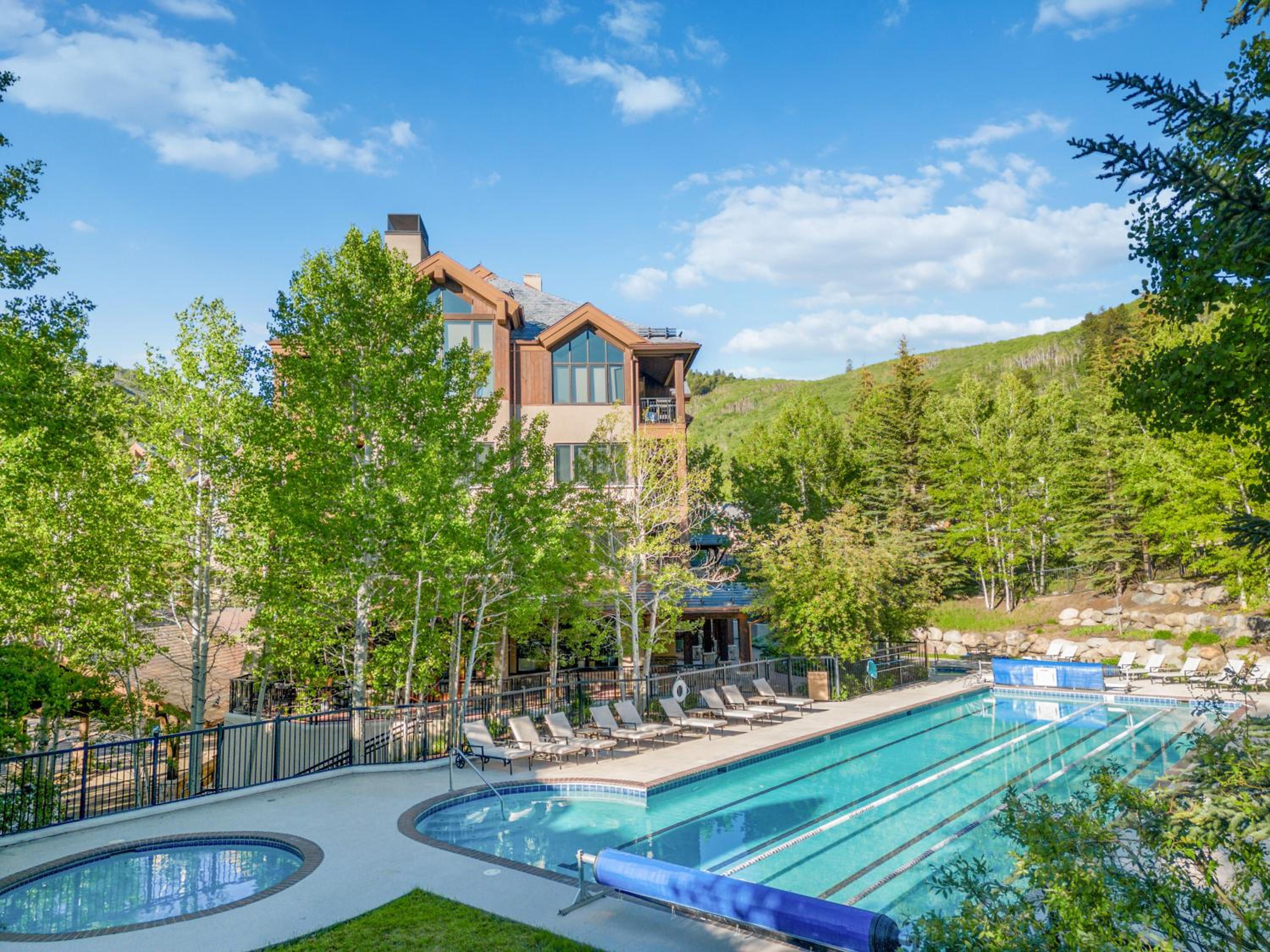 Highlands Westview 209 by East West Hospitality