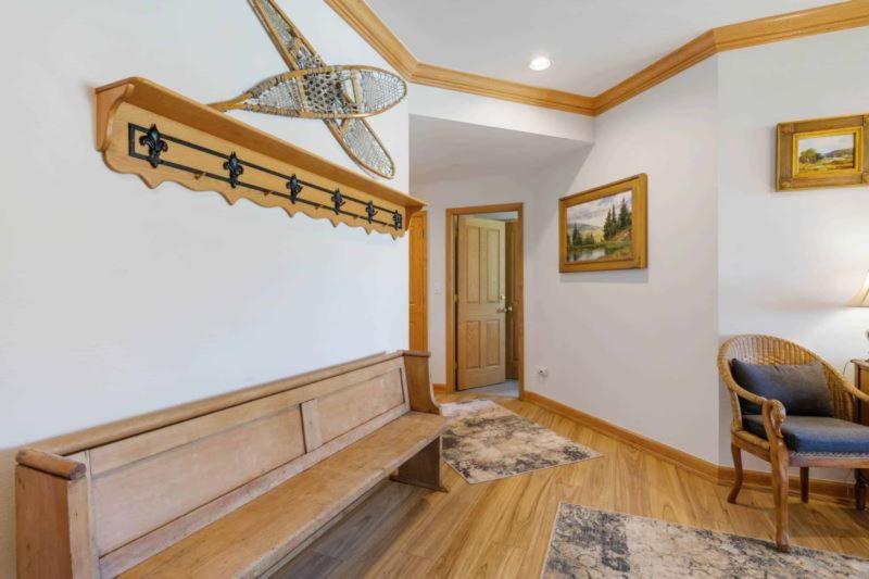 Highlands Westview 209 by East West Hospitality