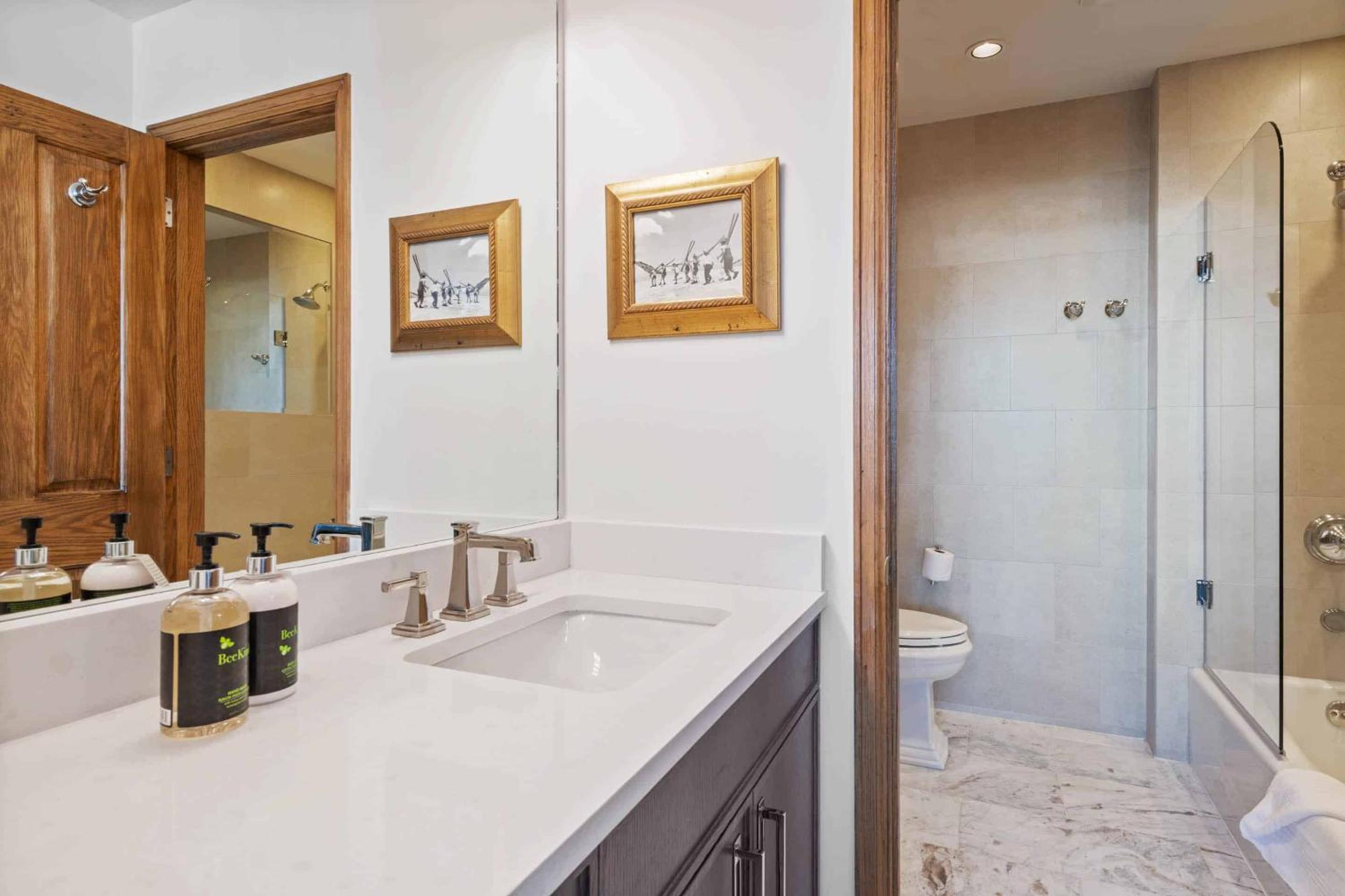 Highlands Westview 208 by East West Hospitality view 5