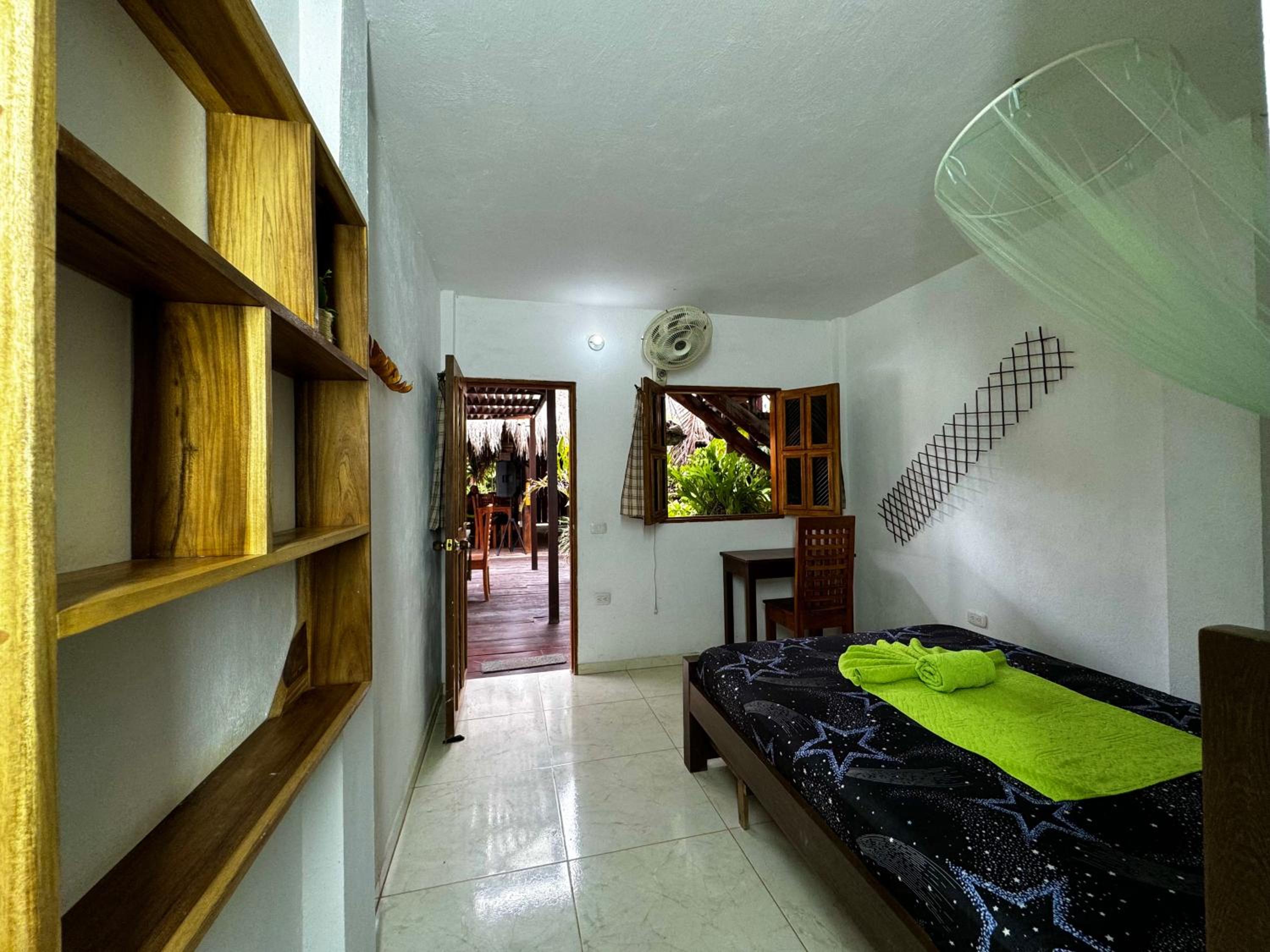 Hostal Nibuni Palomino