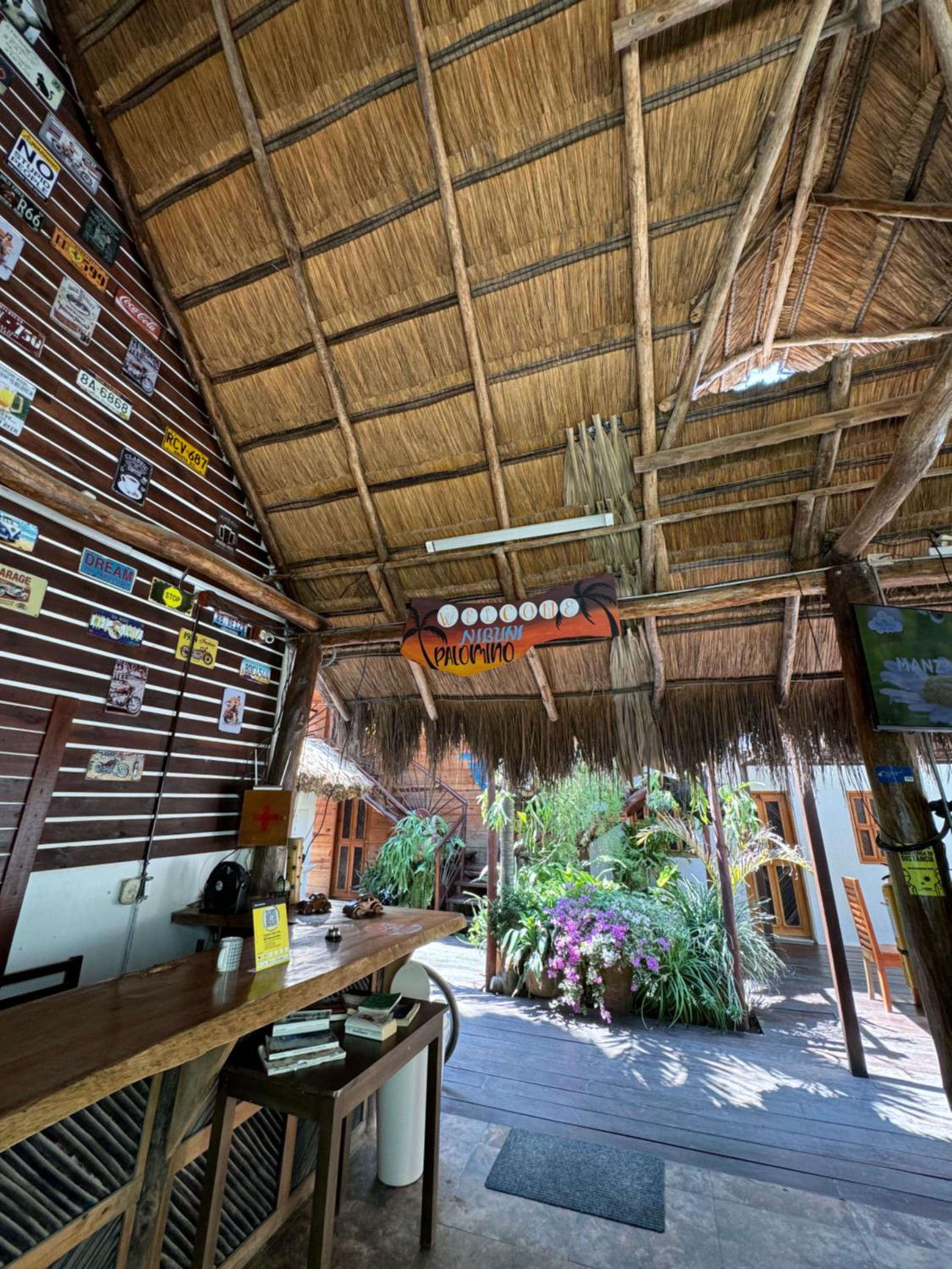 Hostal Nibuni Palomino