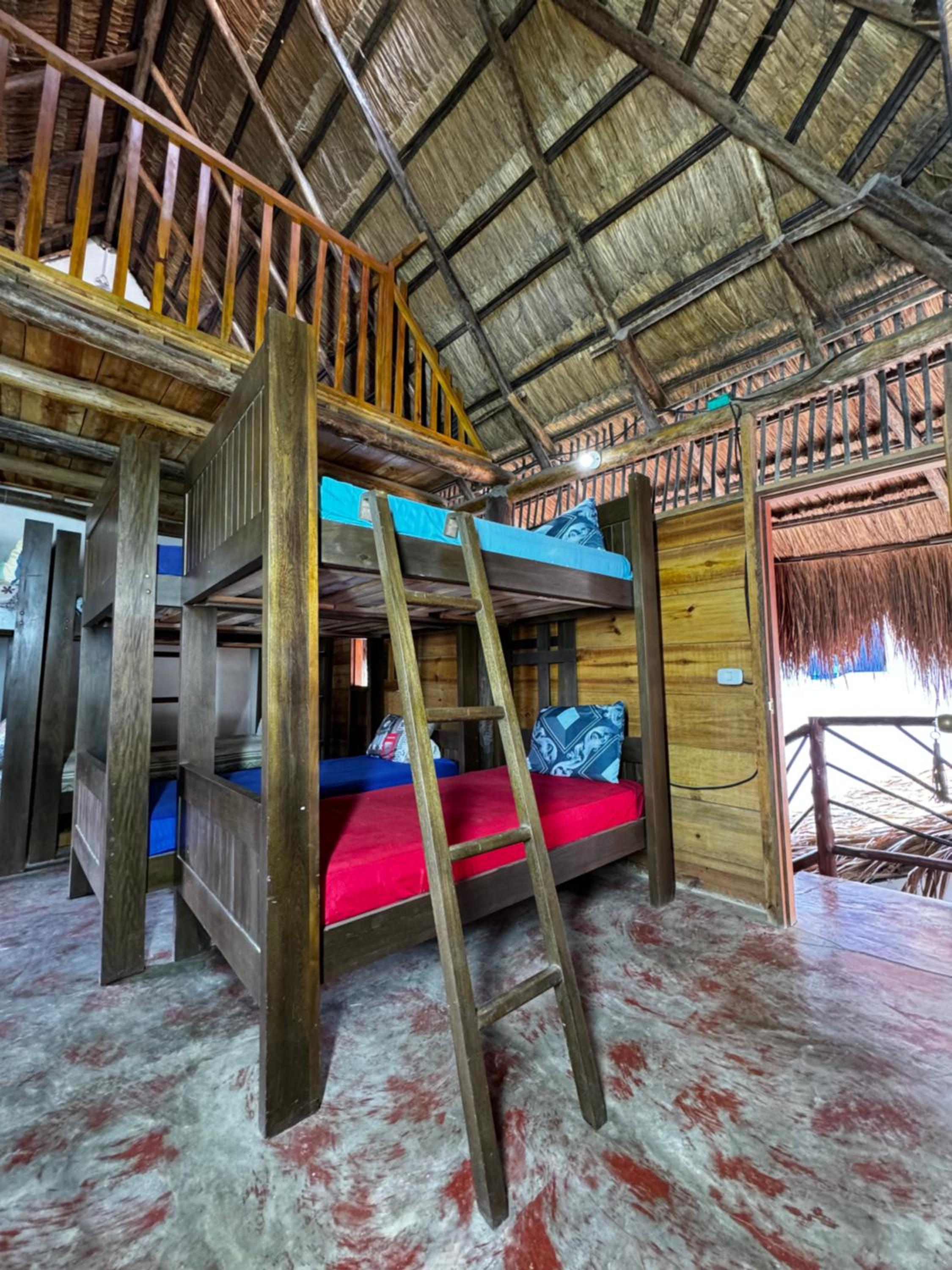 Hostal Nibuni Palomino