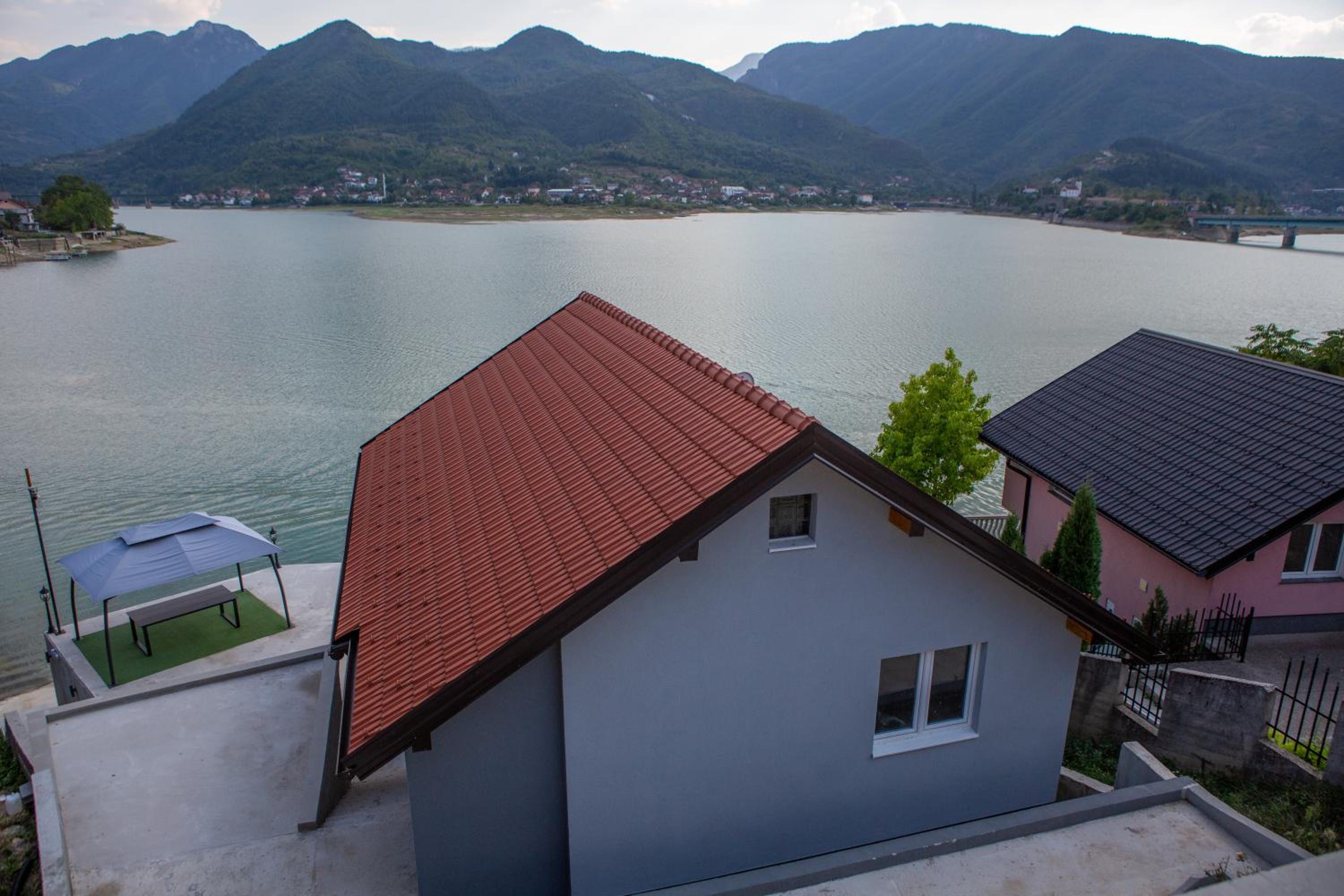 Apartment WLV- with lake view