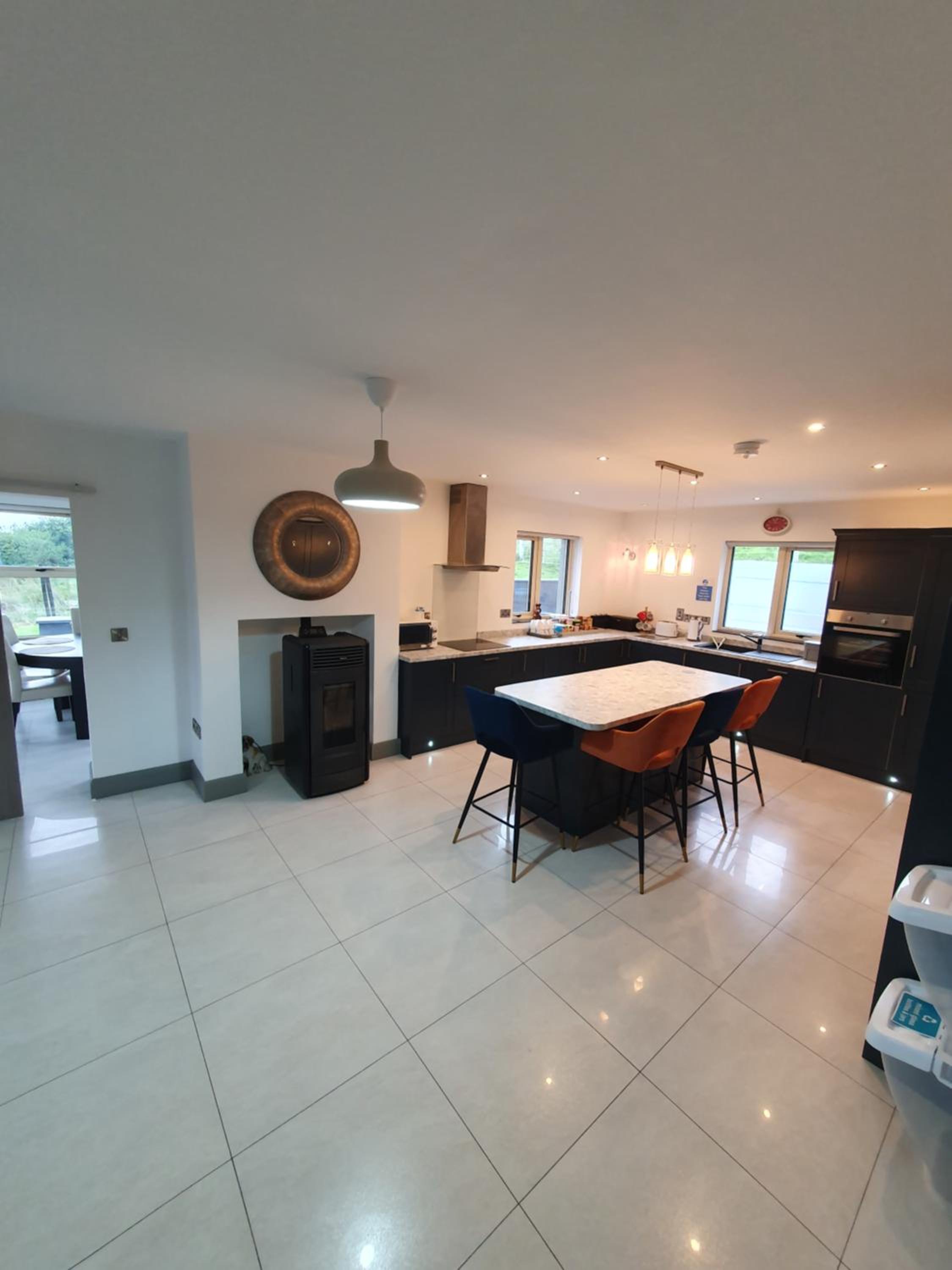 Dromore house F94W57E