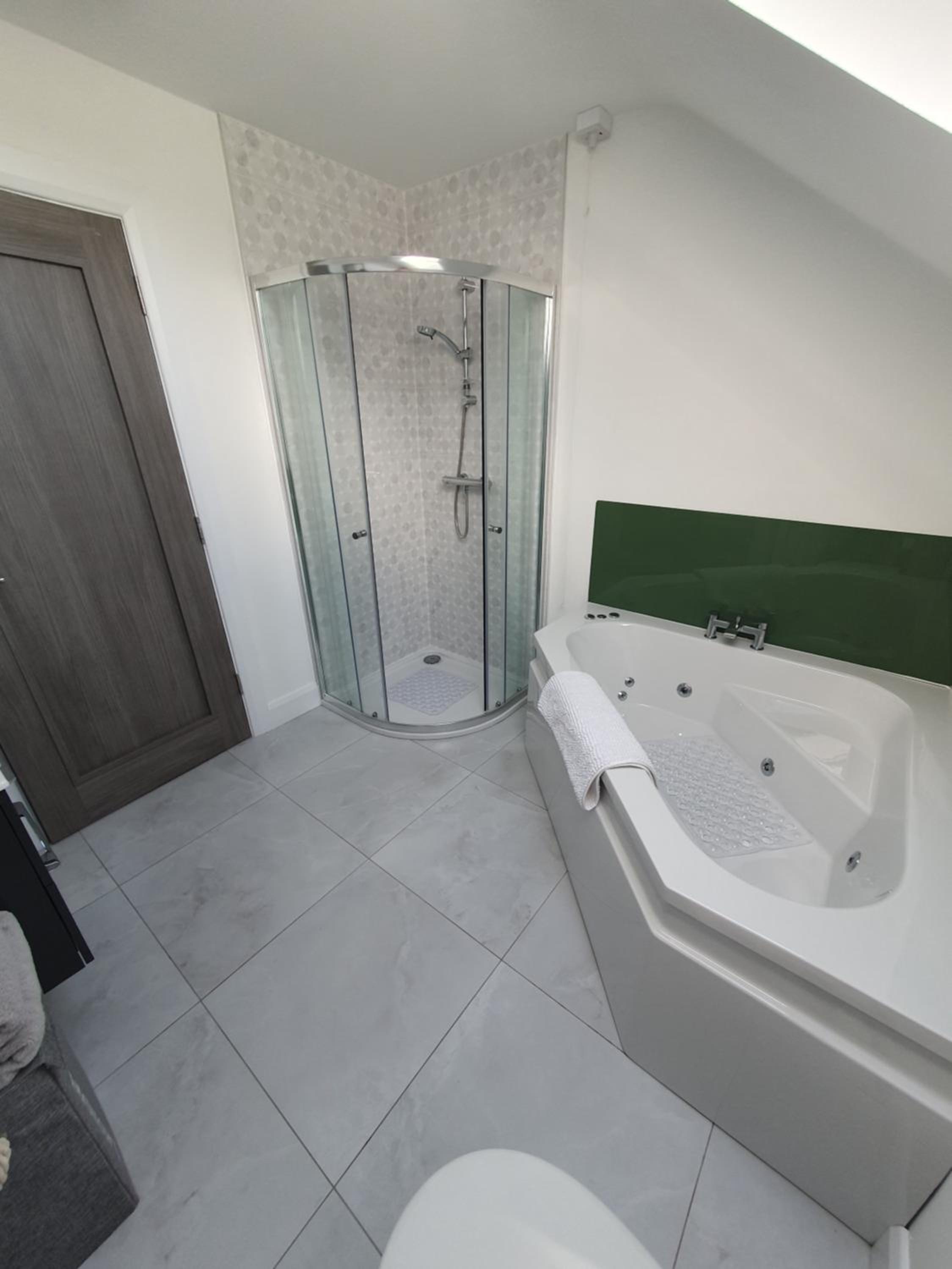 Dromore house F94W57E
