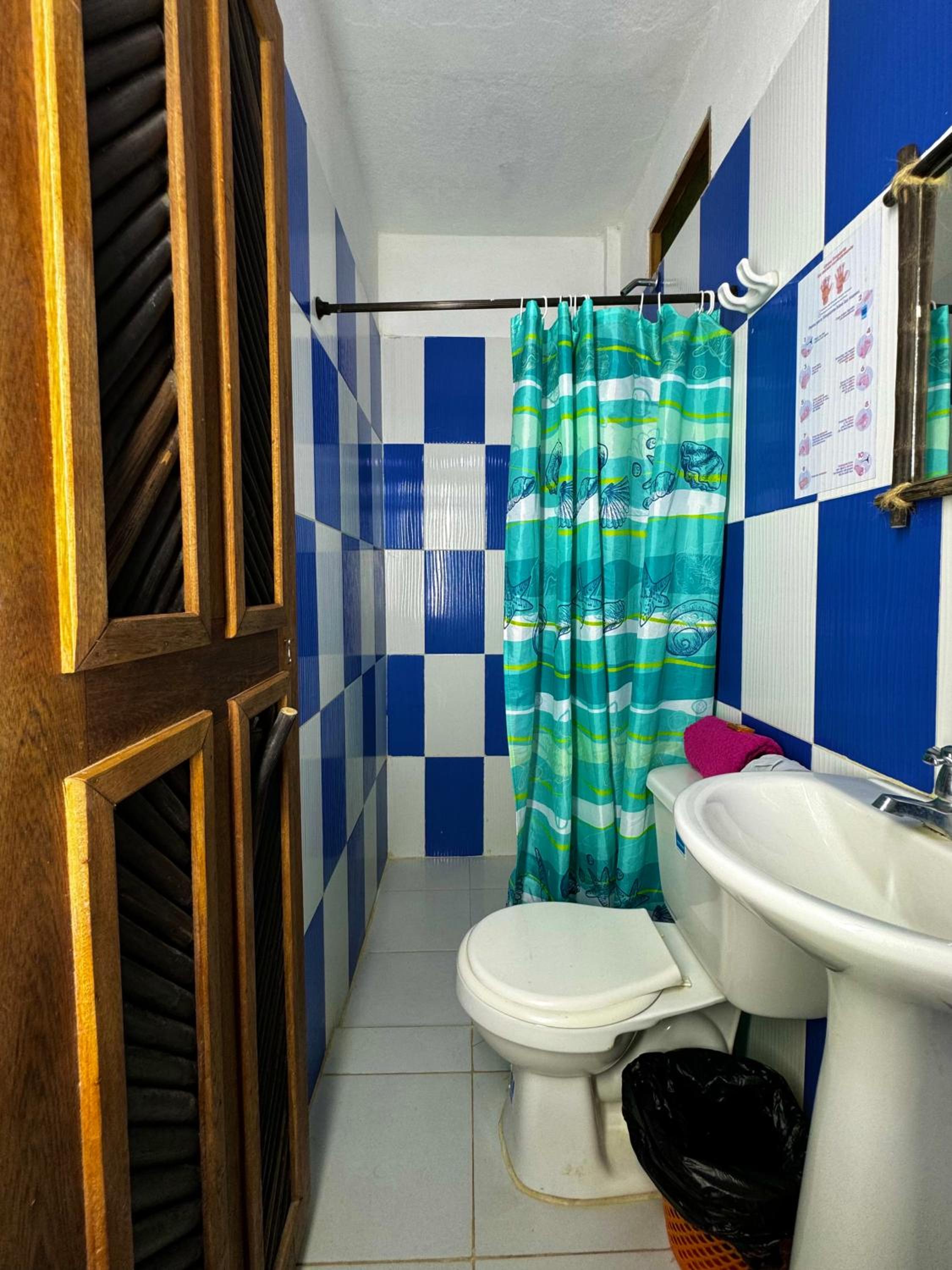 Hostal Nibuni Palomino