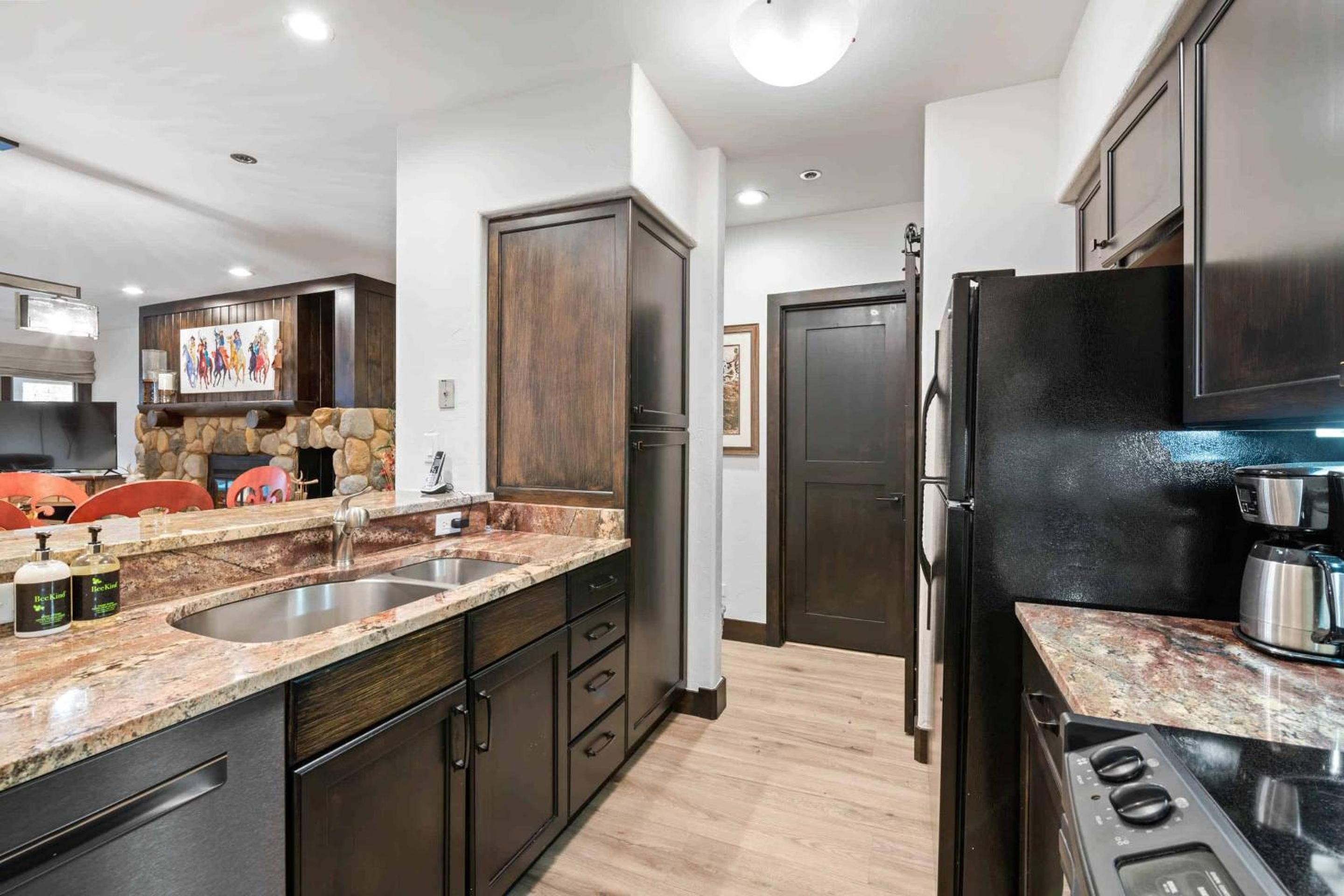 Kiva 227 by East West Hospitality view 4