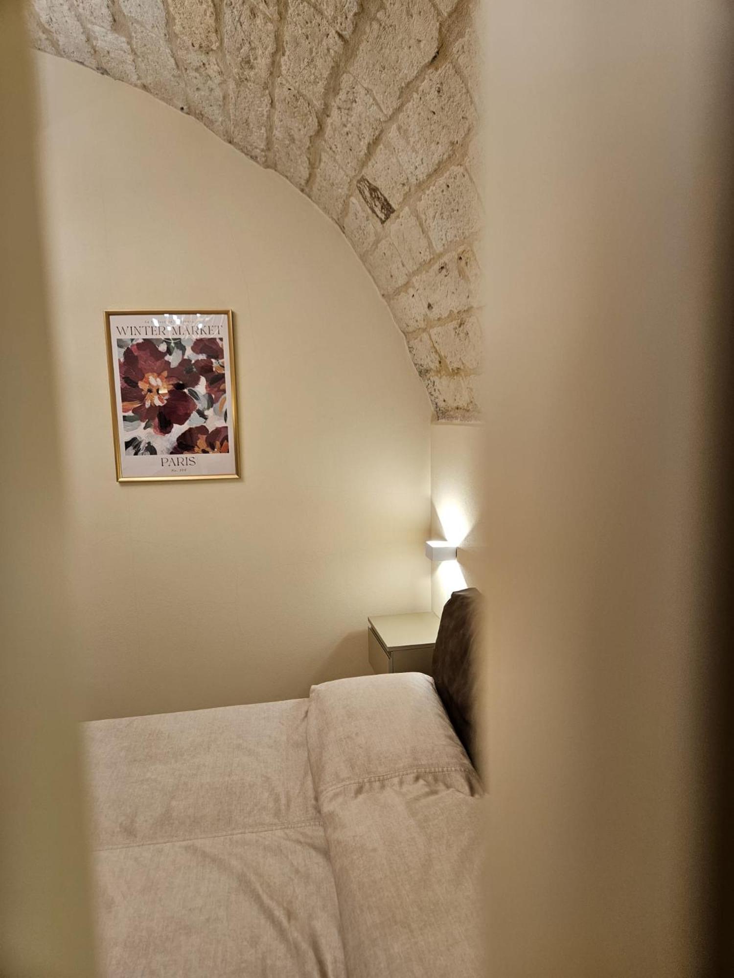 More Apartments Blue Arch suite view 4