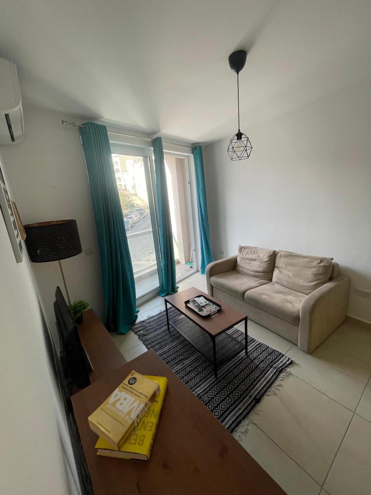 Modern Apartment in Central St Julians photo 5