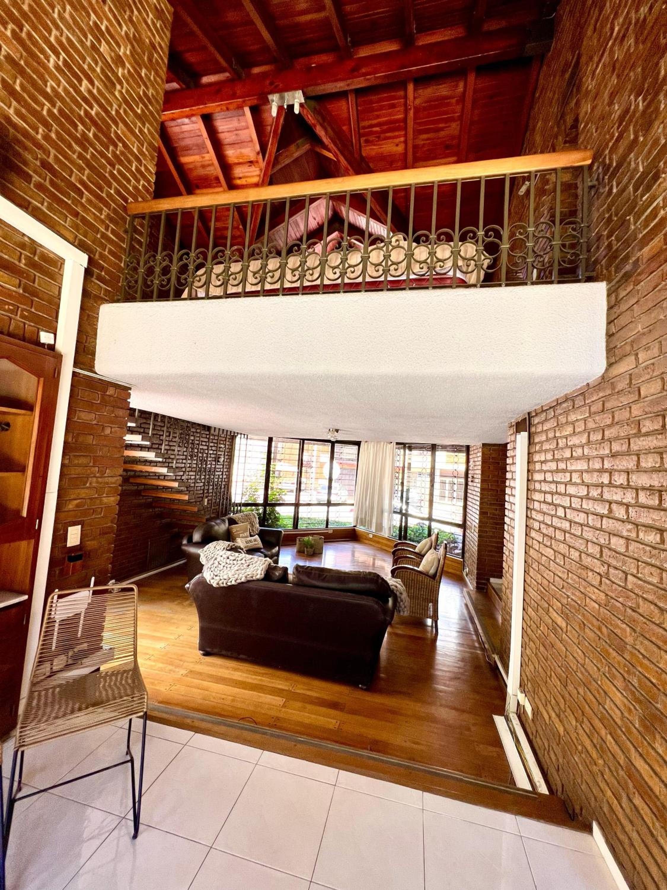 Casona 25 de mayo