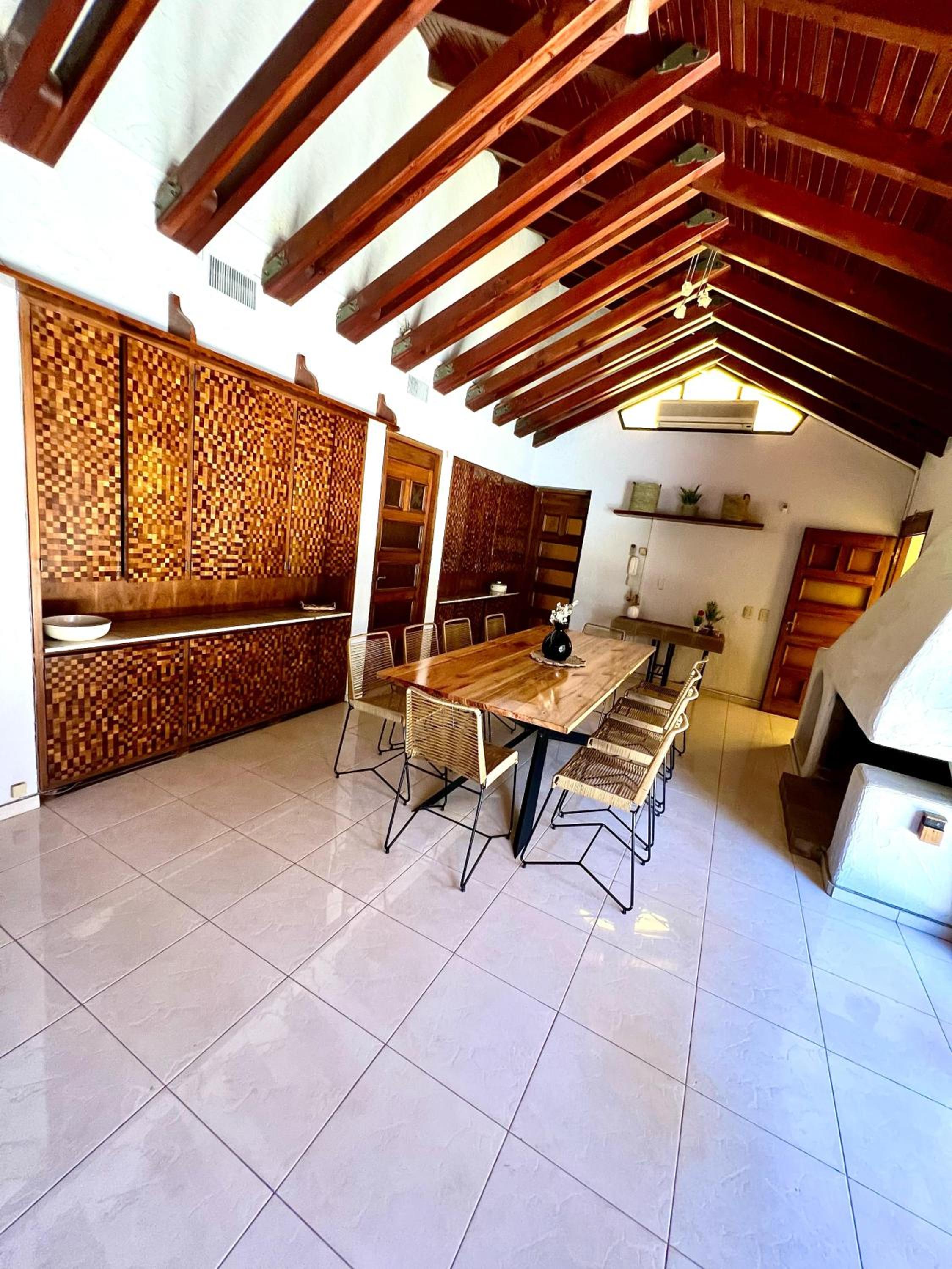 Casona 25 de mayo