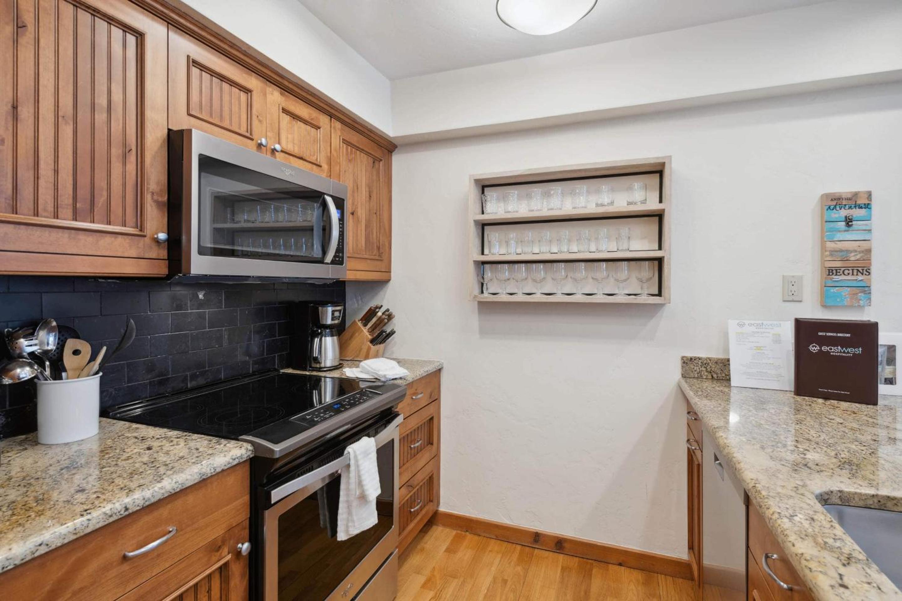Kiva 435 by East West Hospitality view 5