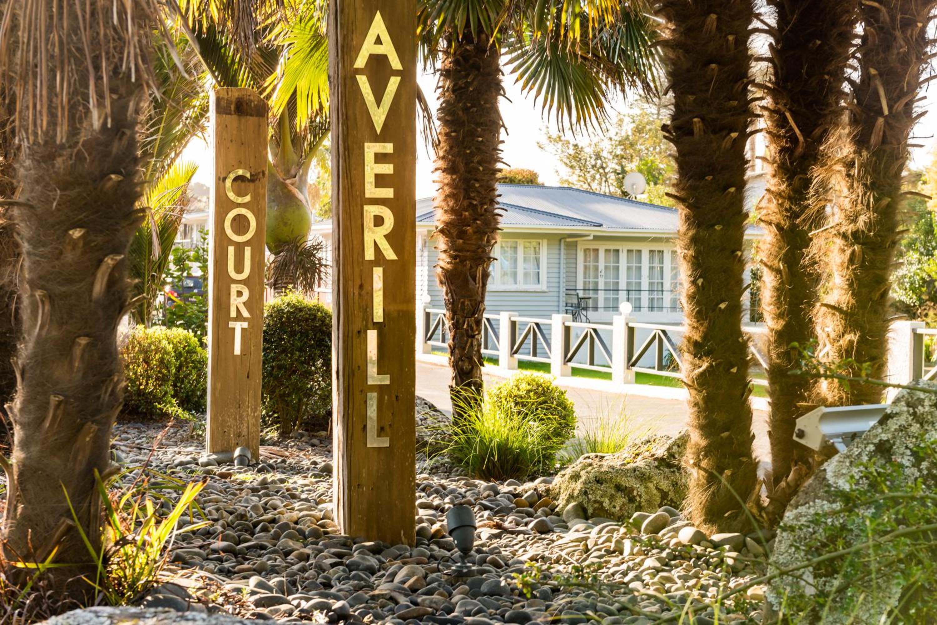 Averill Court Motel — photo 44