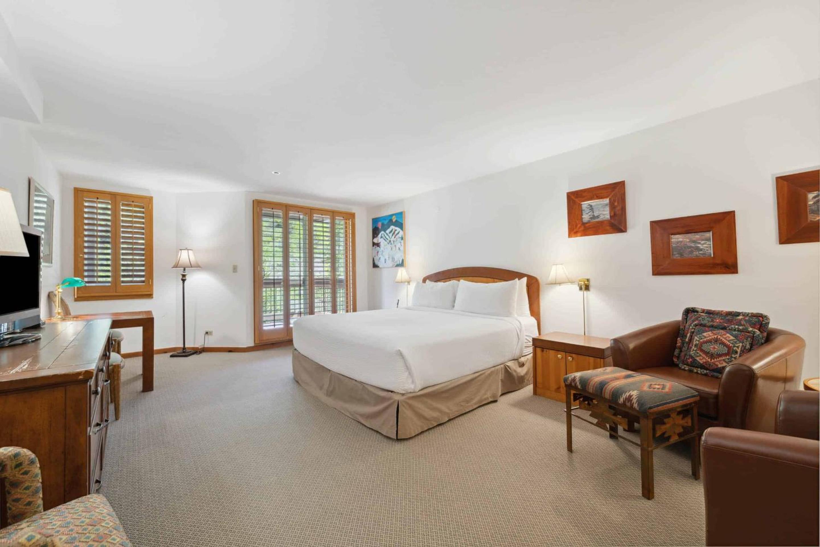 Kiva 428 by East West Hospitality view 5