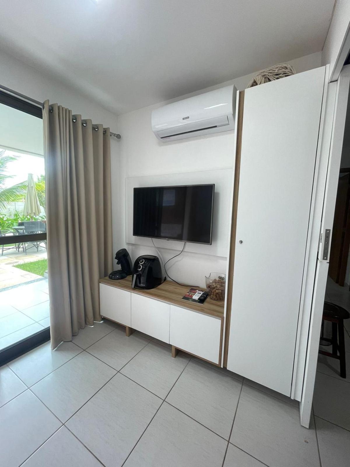 Flat Cupe Beach Living