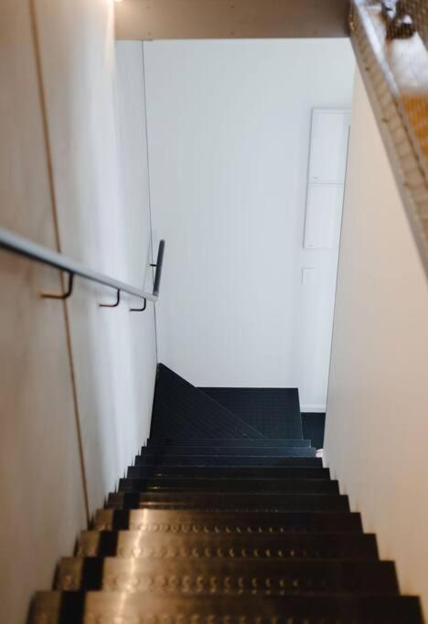 New NYC Style Apt in CBD w Parking Option view 3