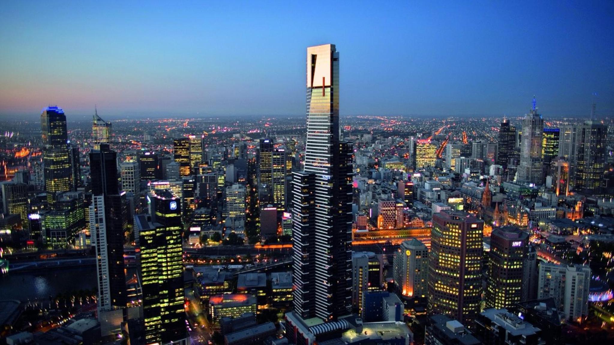 Entire 1 BR Southbank Apartment - Gym Pool Sauna 1 step to Crown Casino