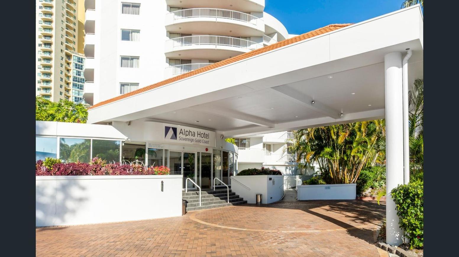 Surfers Paradise - Huge Family Apartment