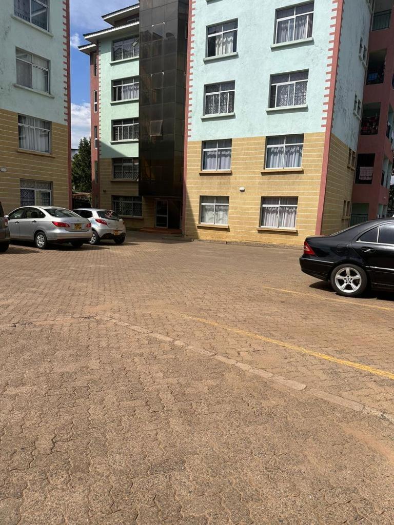 Ritzy 2br,Netflix, Amazon Prime, Fast Wi-Fi, Free Parking