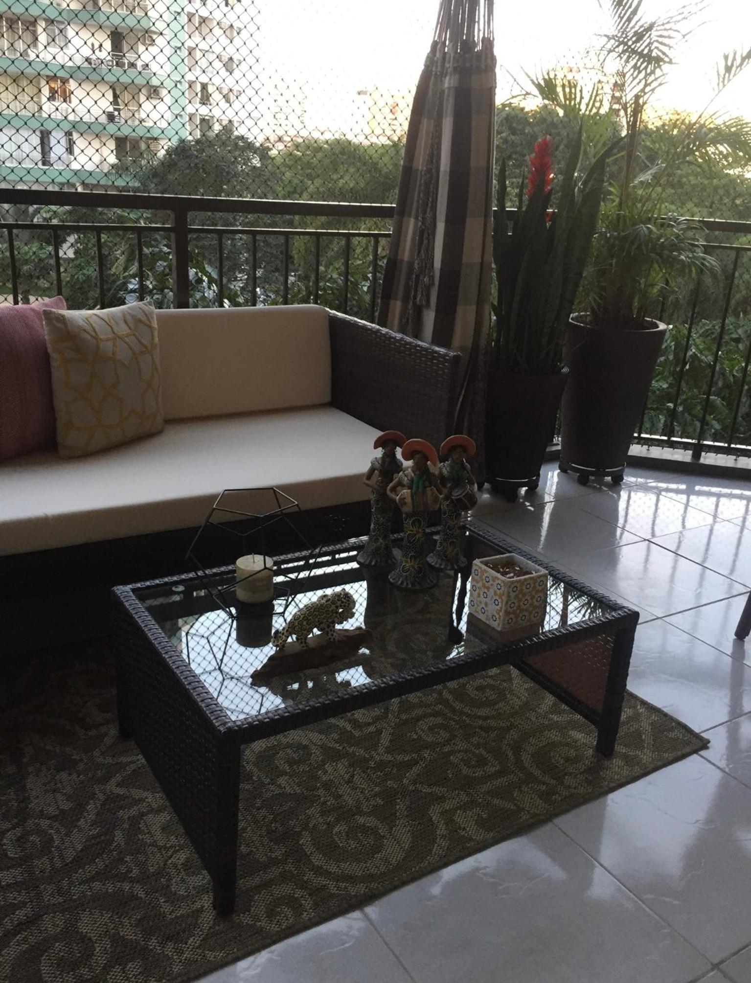Apartamento Aconchegante na Barra da Tijuca Rio de Janeiro Condomínio com Serviços