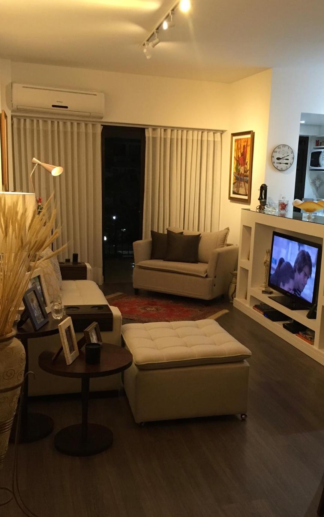 Apartamento Aconchegante na Barra da Tijuca Rio de Janeiro Condomínio com Serviços