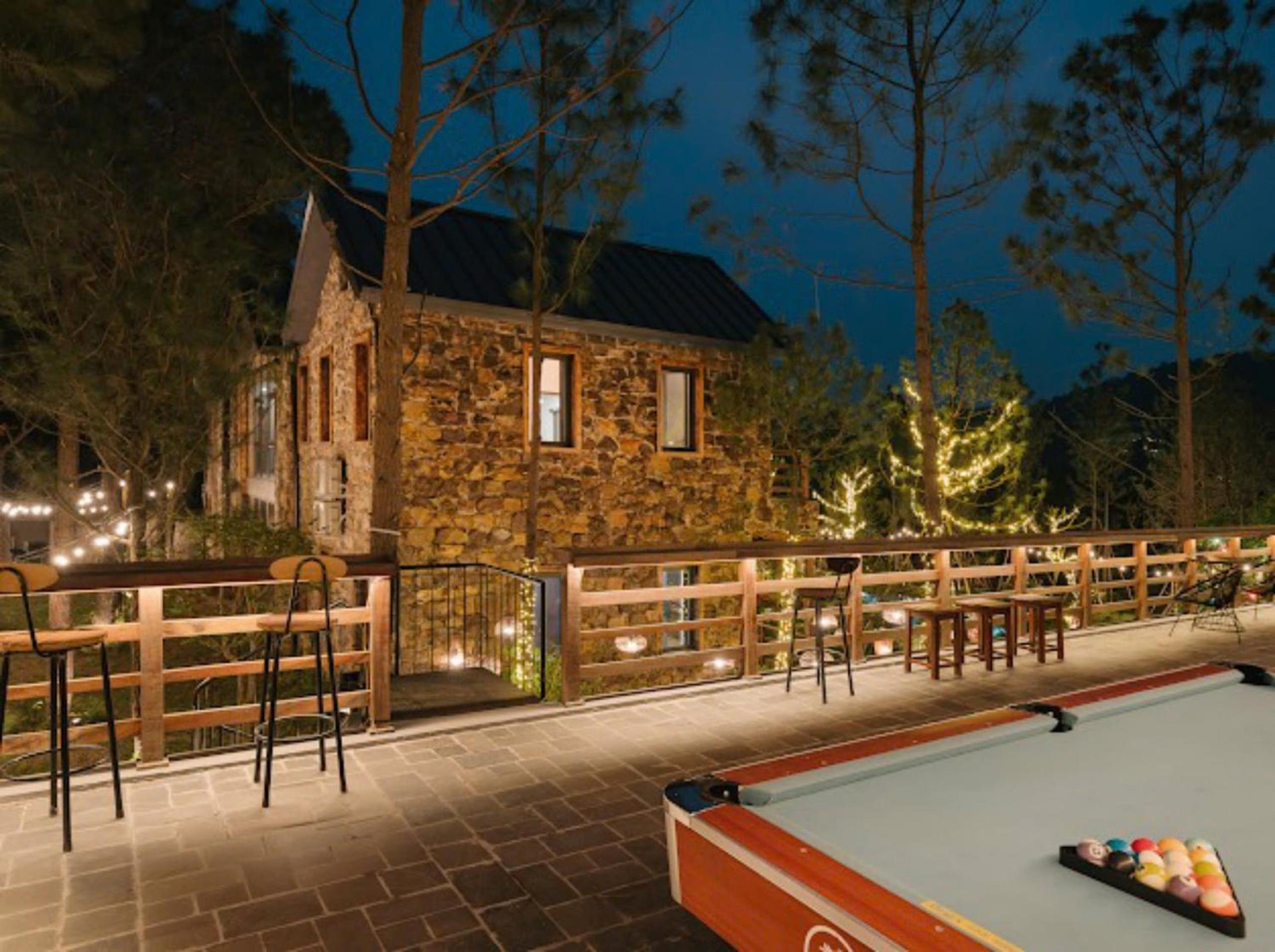 OMELY villa Sóc Sơn - Venuestay
