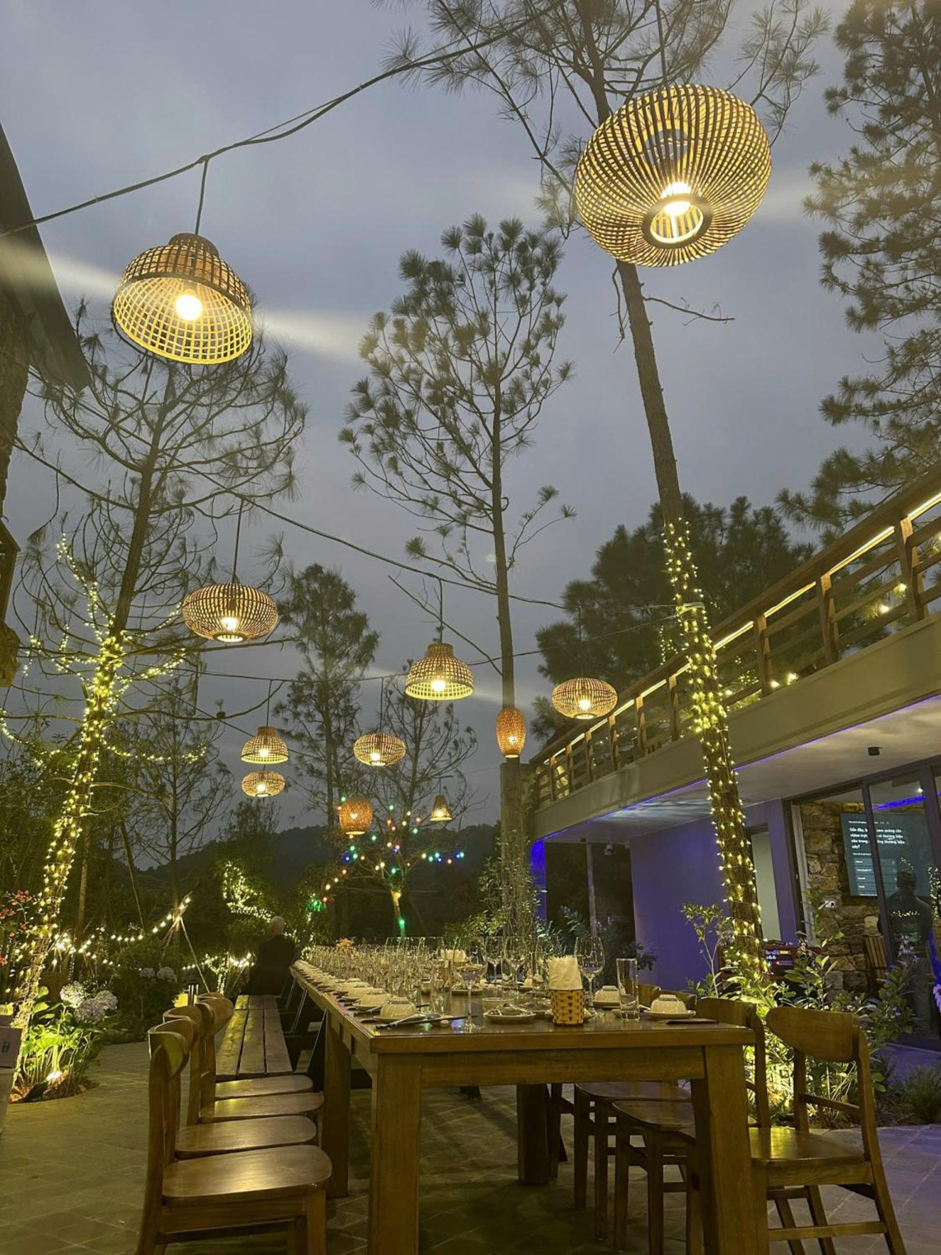 OMELY villa Sóc Sơn - Venuestay