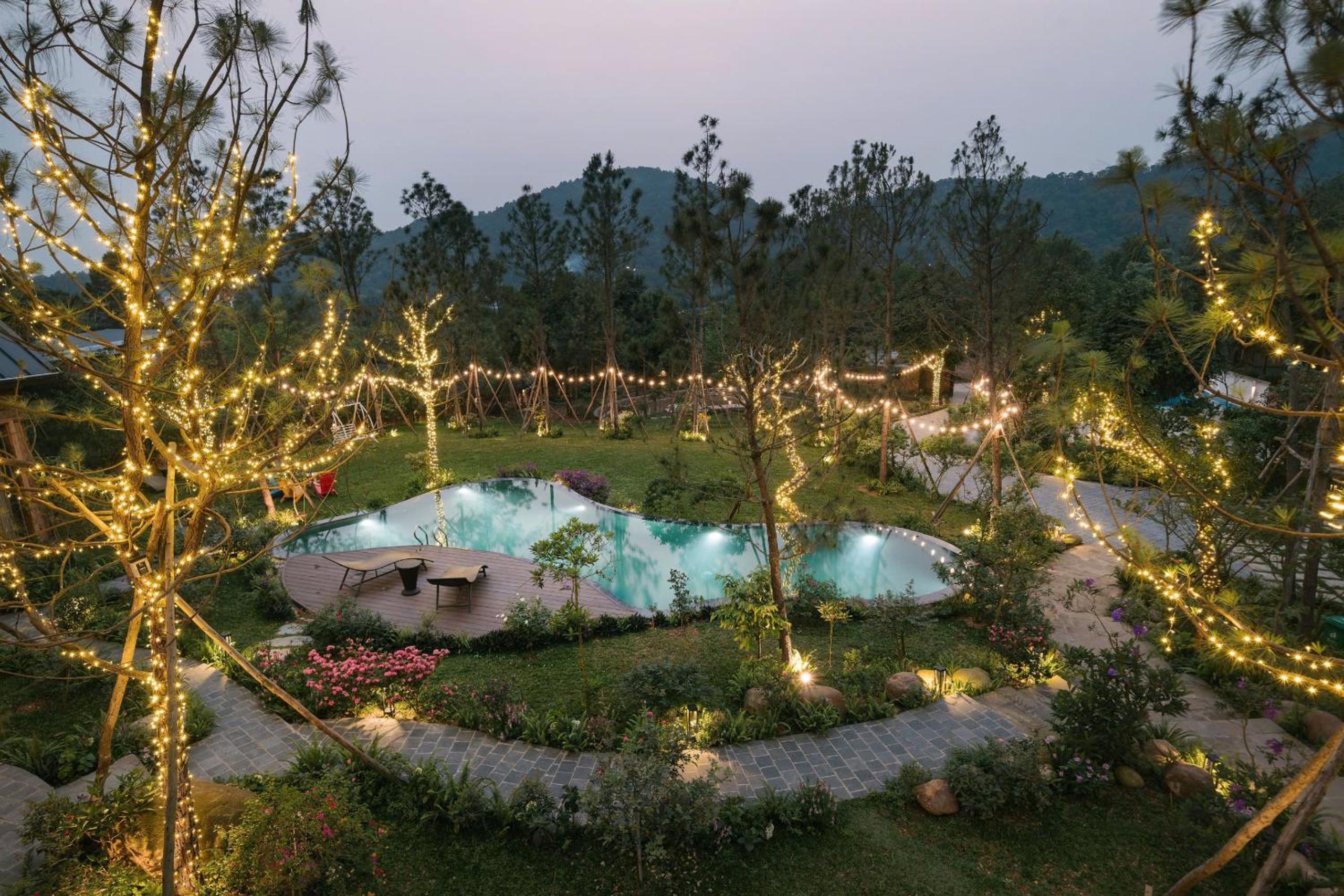 OMELY villa Sóc Sơn - Venuestay