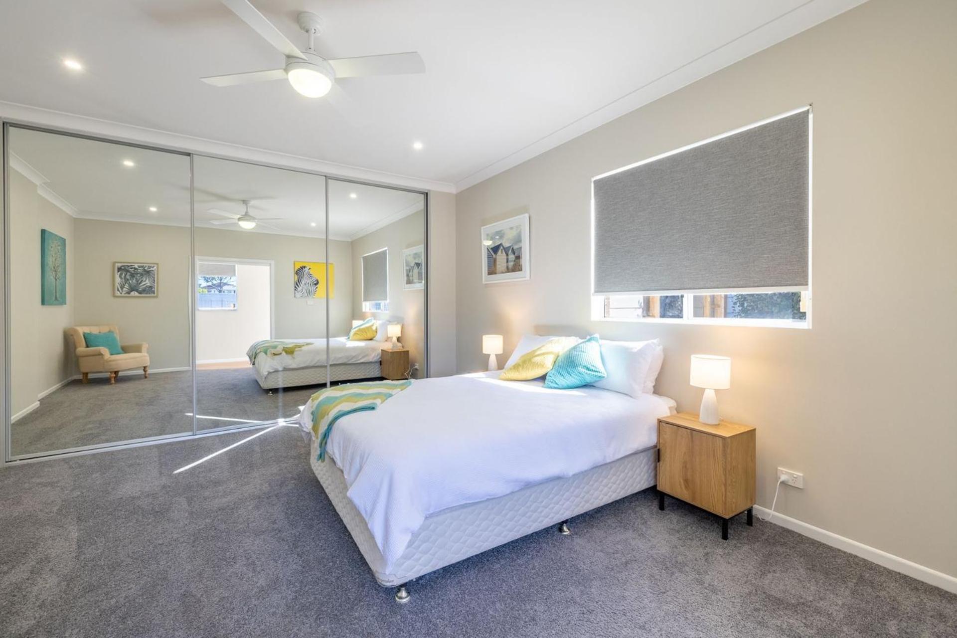 Pet friendly 24 Irawari Crescent - pool, air con, boat parking