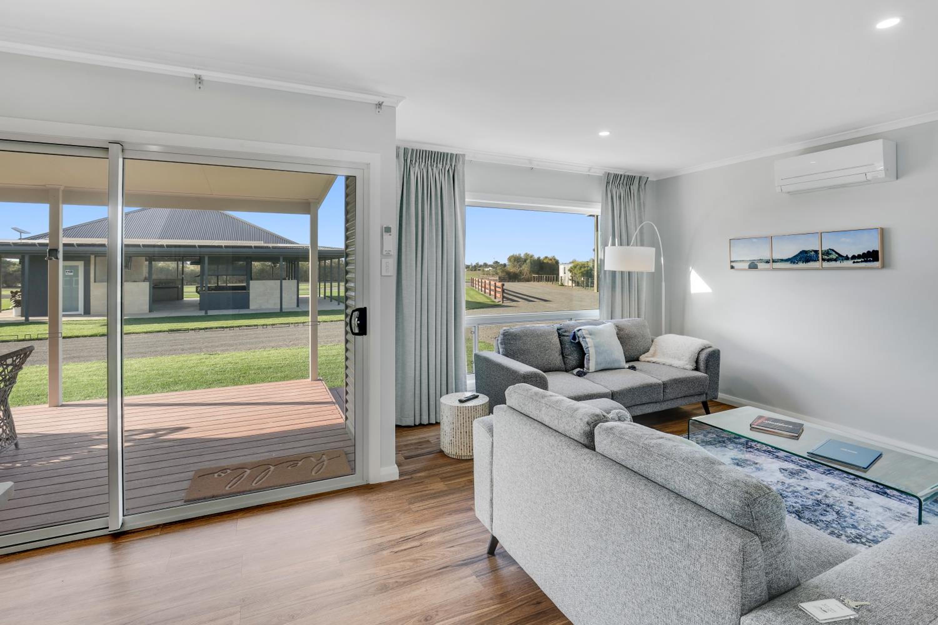 Kilsby Sinkhole & Accommodation