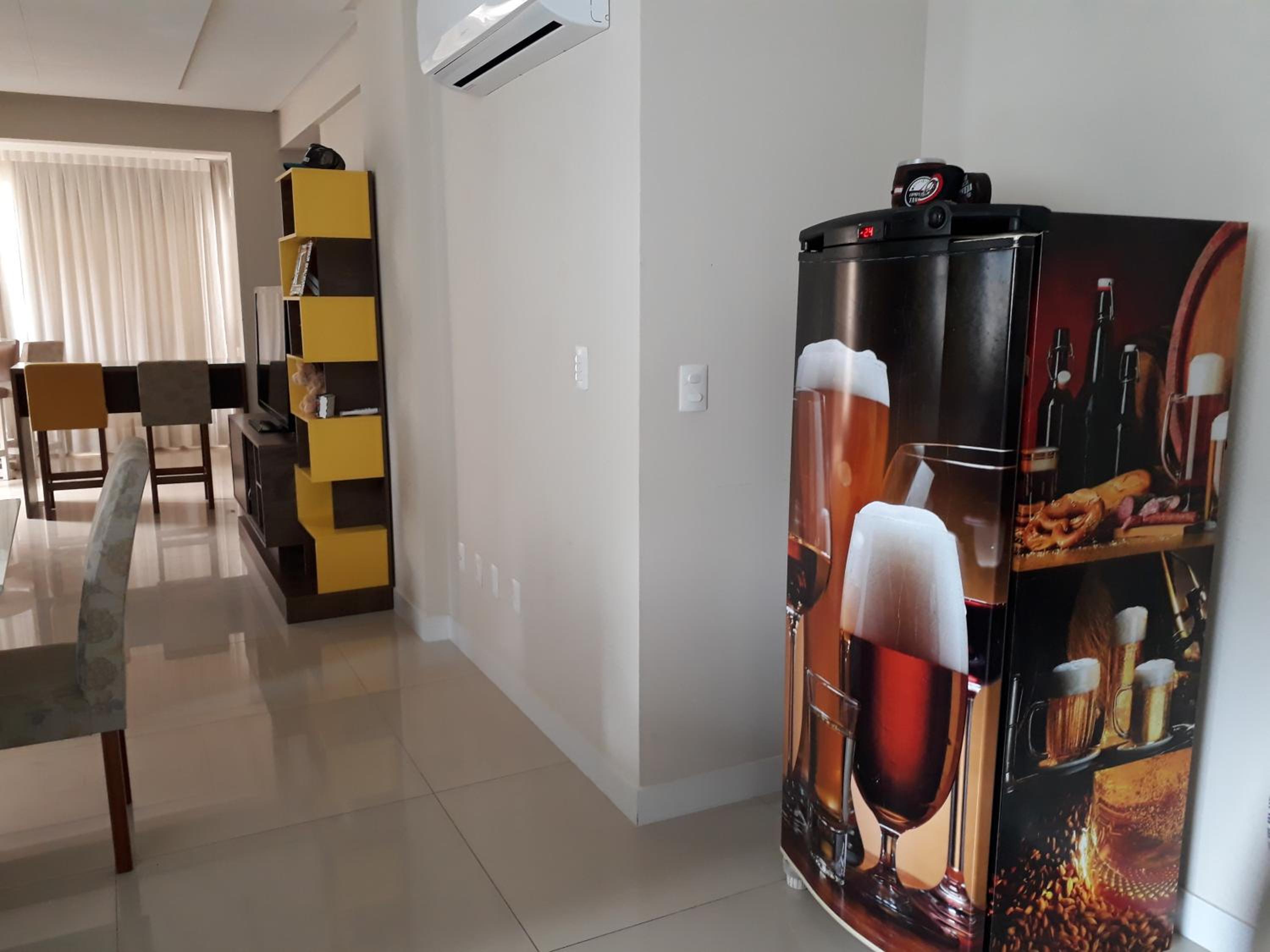 Apartamento em meia praia aconchegante