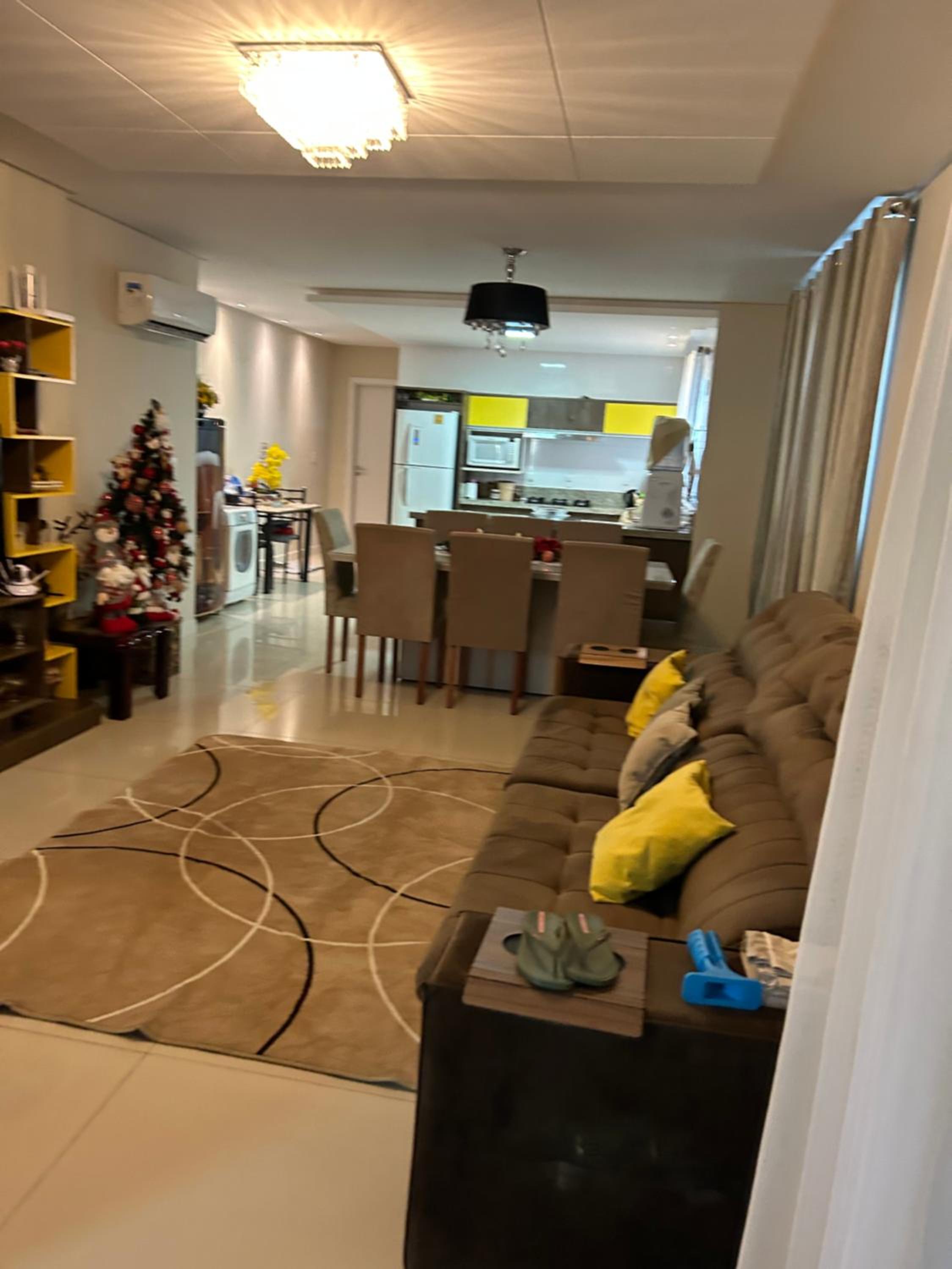 Apartamento em meia praia aconchegante