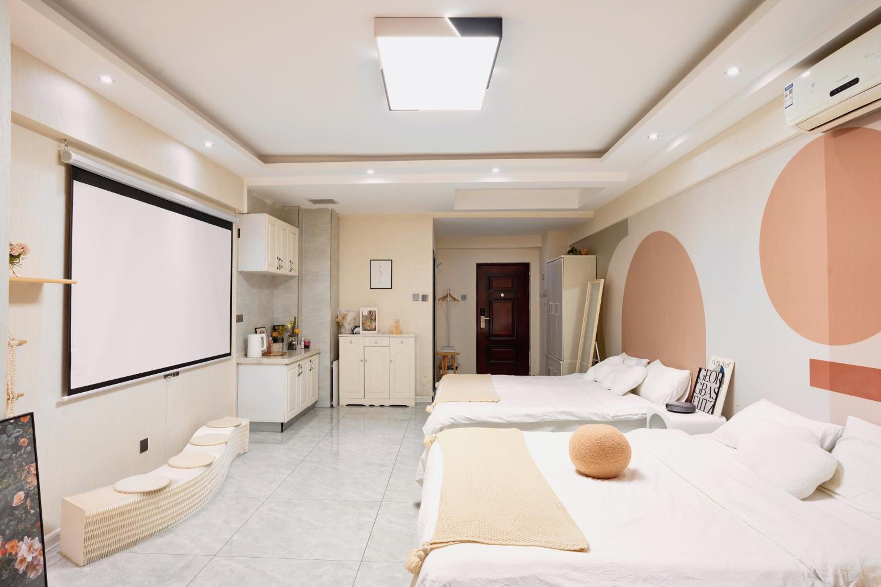 Shanghai Hills&Linghu's Grand 4BR Suite-Line 7&18,Near SNIEC, Yinghua Rd 801 photo 3