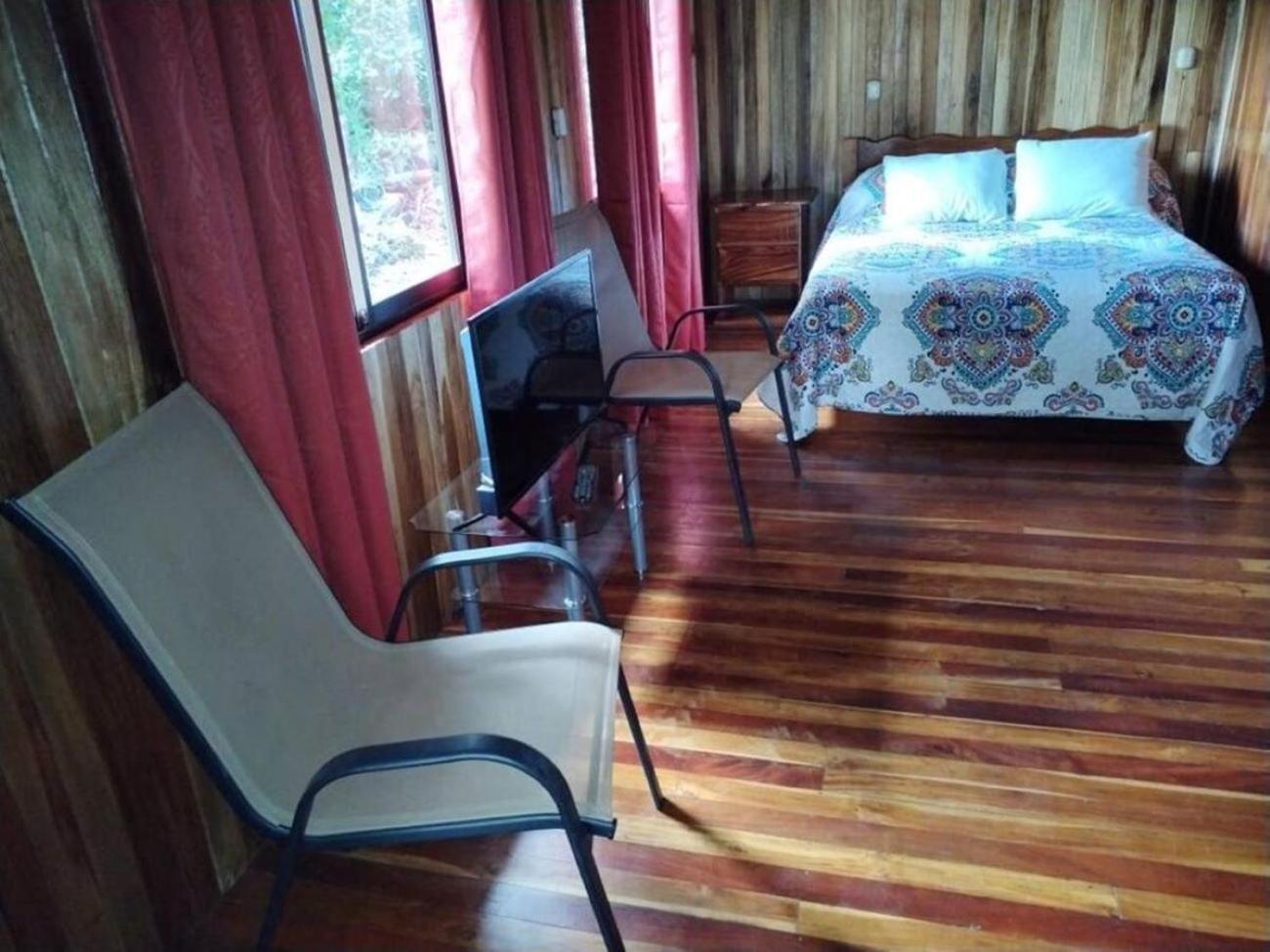 Roca Verde - Monteverde Cloud Forest Lodging