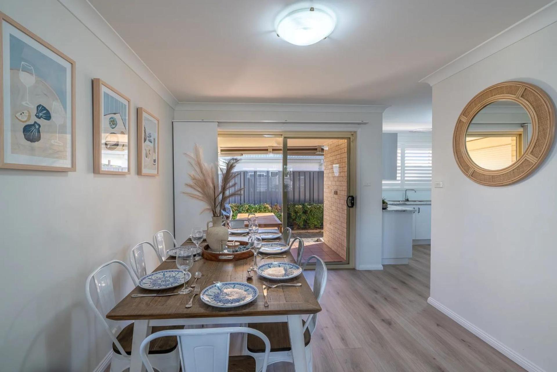 200m to Shellharbour Village - Calm Coastal Townhouse