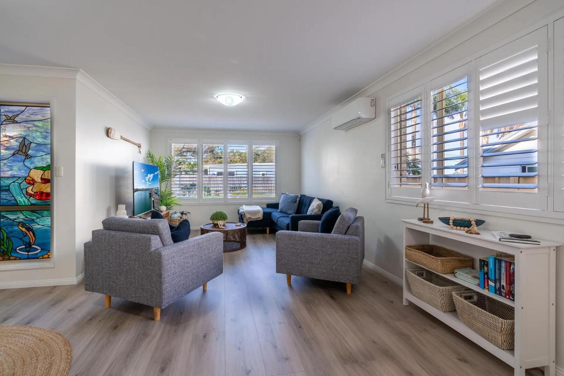200m to Shellharbour Village - Calm Coastal Townhouse