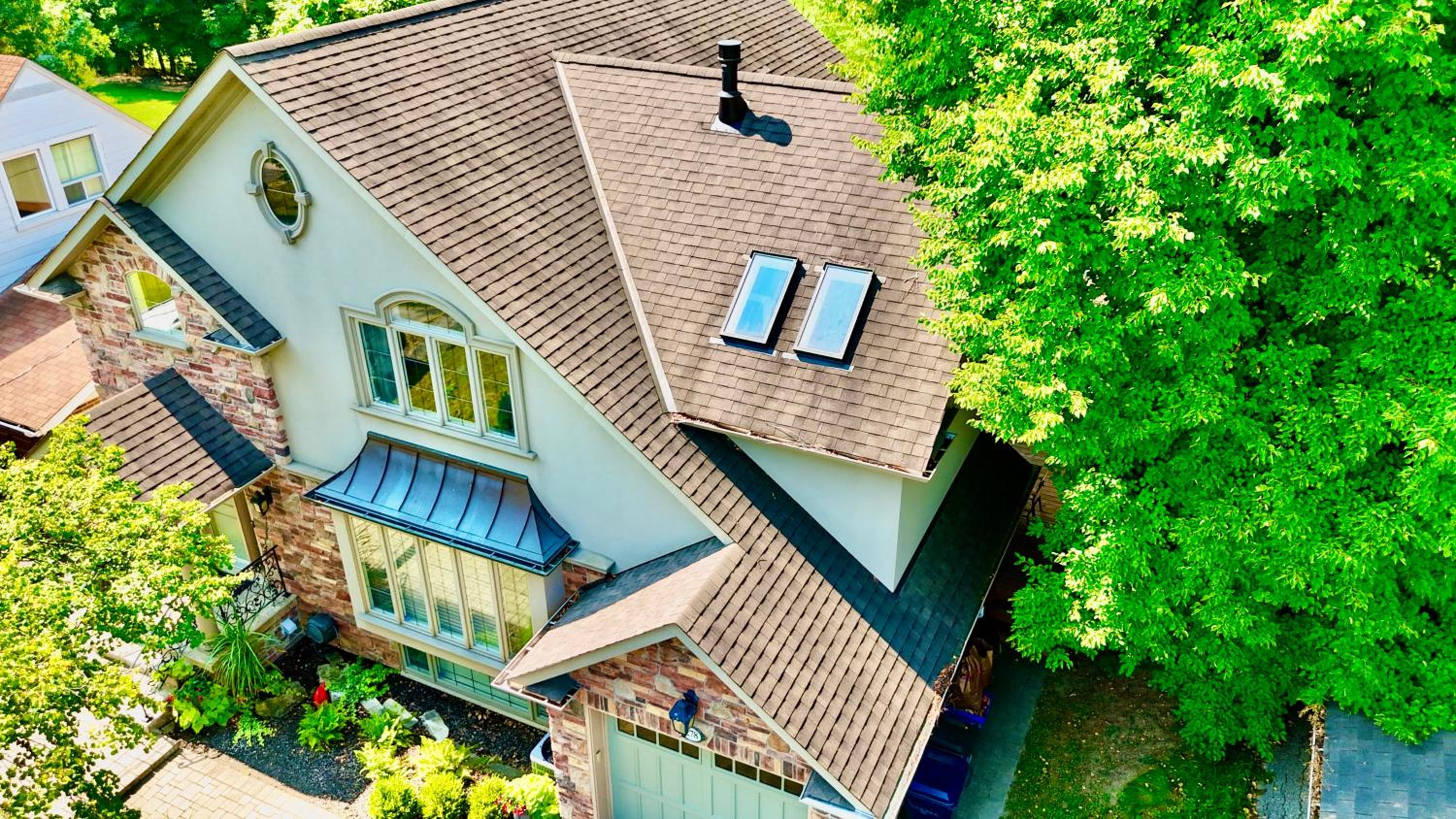 iResidence in Toronto - Unique Mansion - Fantastic Views with Breakfast