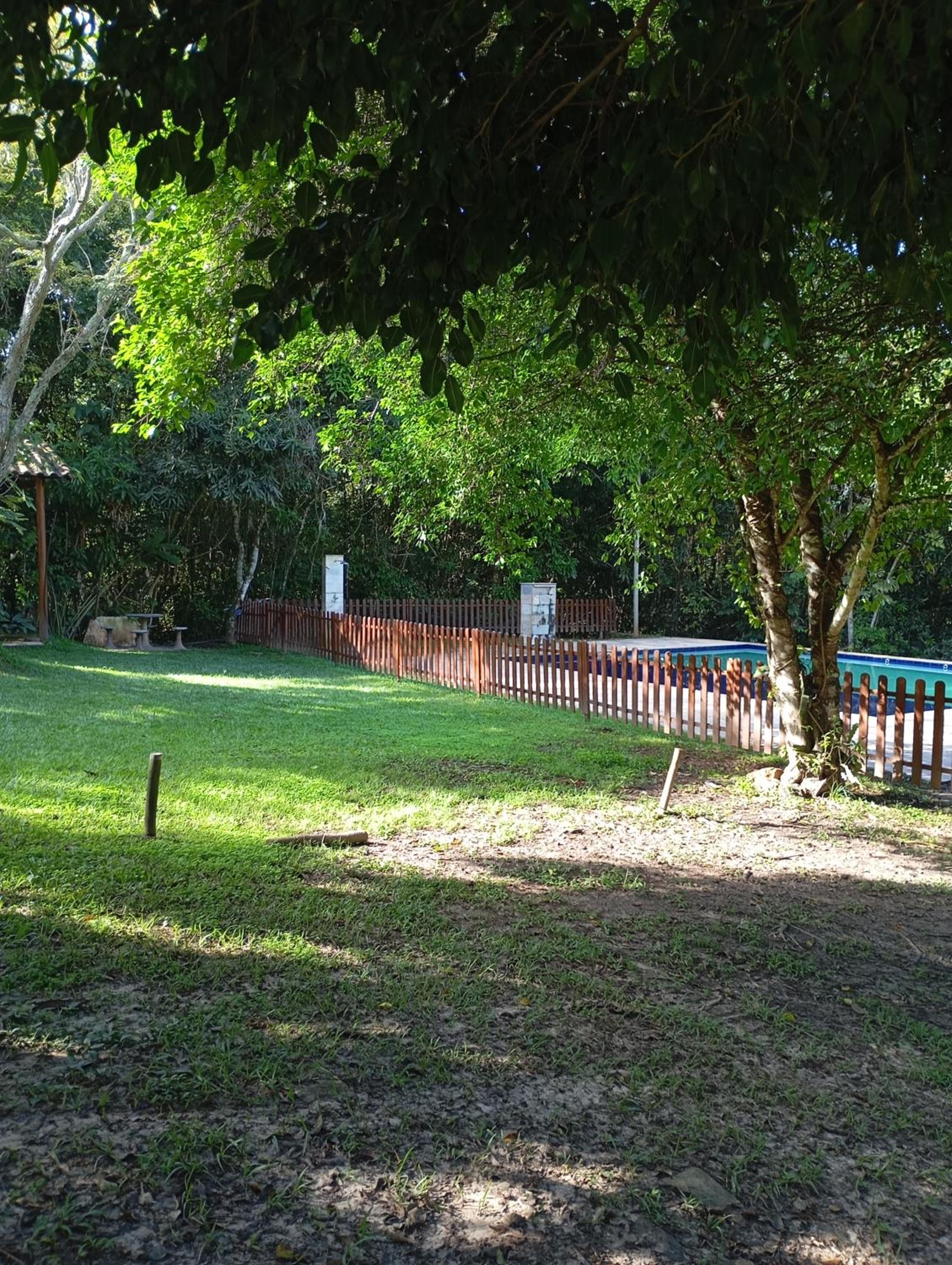 Pousada e Camping Claro Casa de Pedra de Delfinópolis -MG