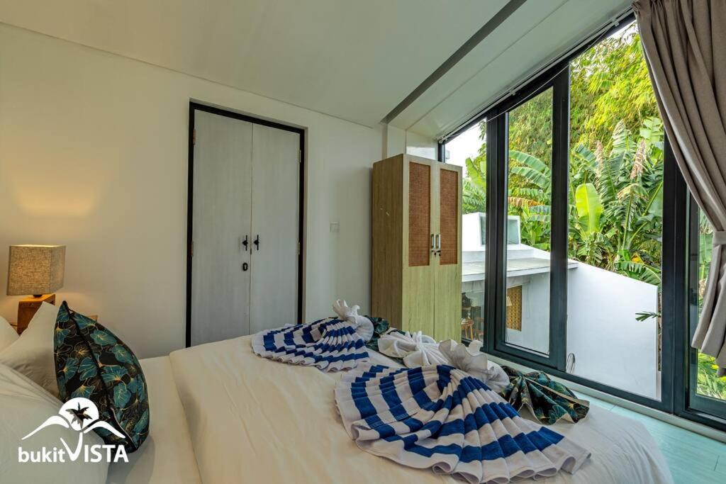 Villa Mula with River View by Bukit Vista