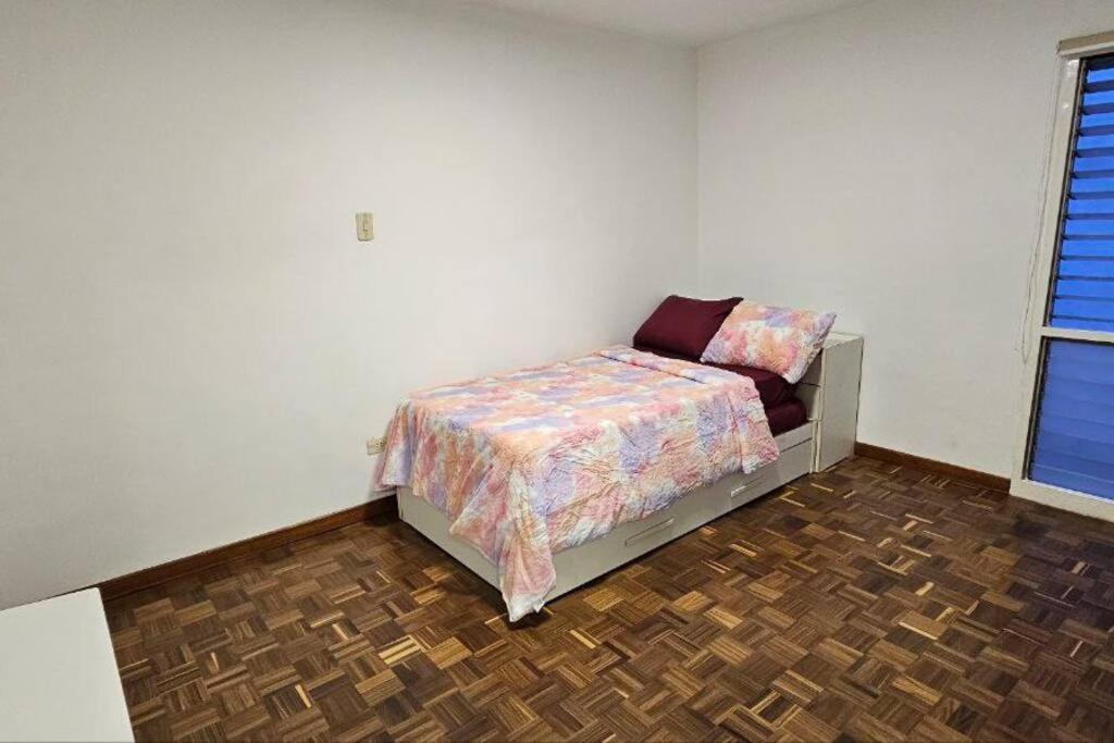 Ubicación-Espacio&Comodidad bello apto en Altamira view 3