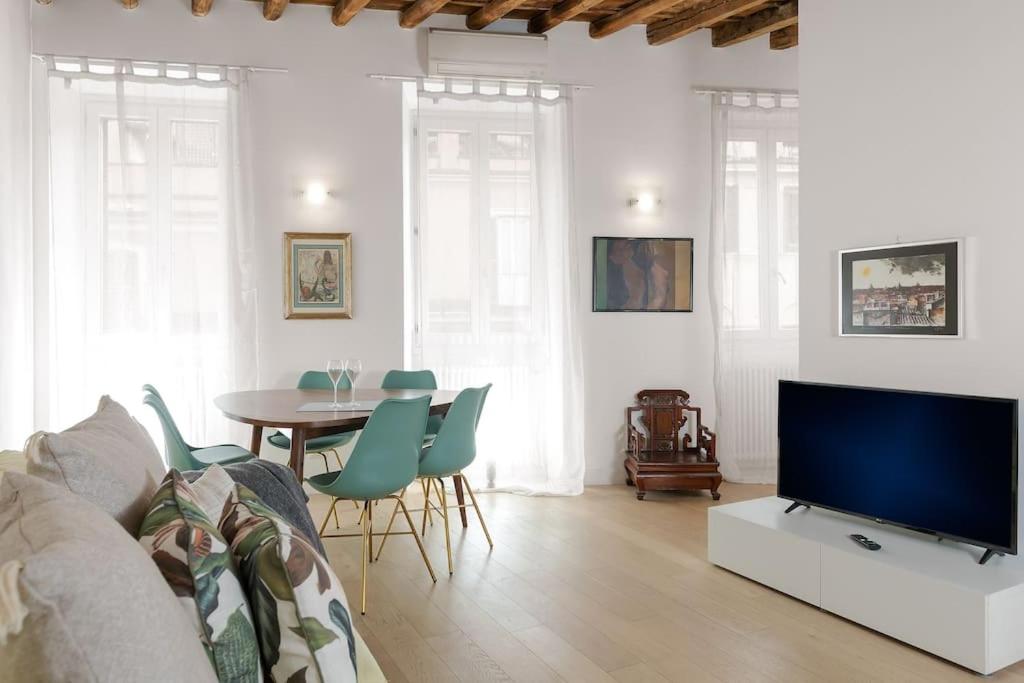 NEW! Design apartment 2 min from Spanish Steps