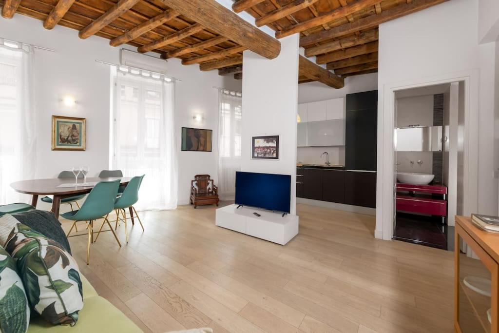 NEW! Design apartment 2 min from Spanish Steps