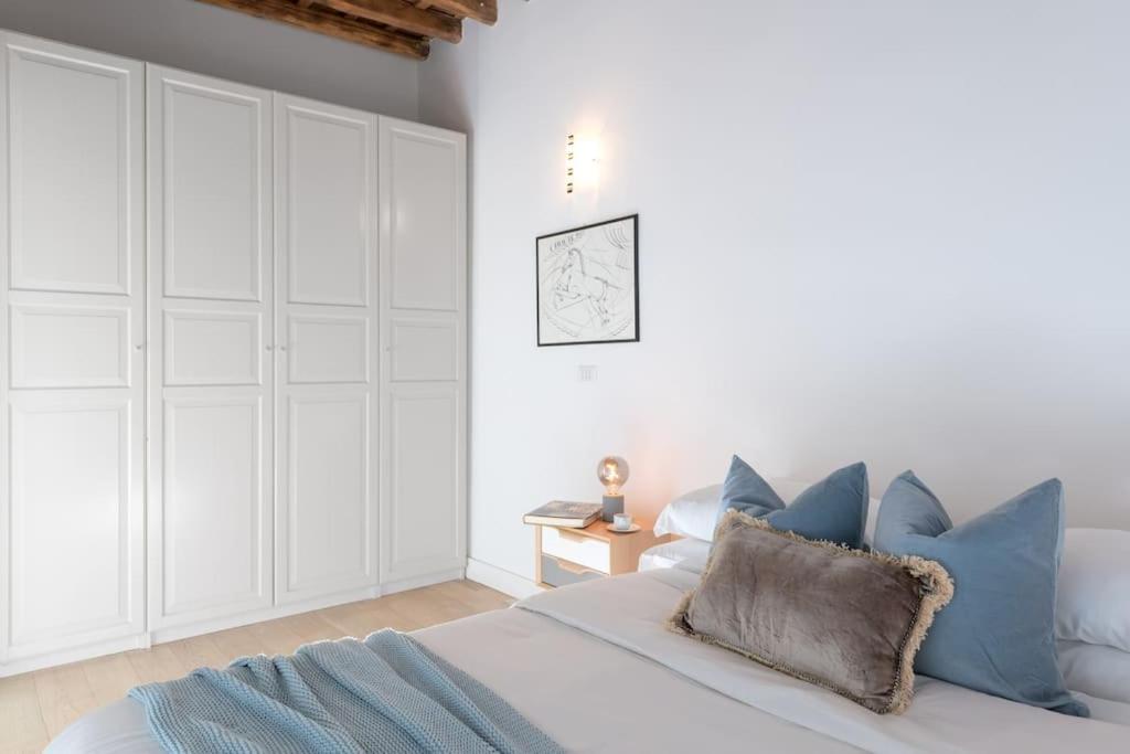 NEW! Design apartment 2 min from Spanish Steps