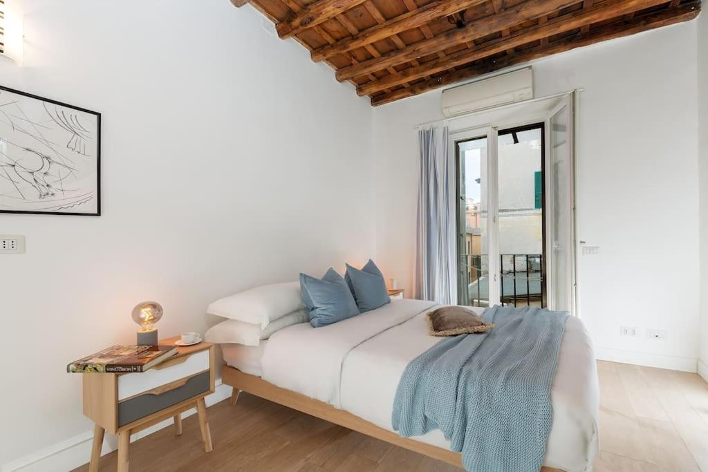 NEW! Design apartment 2 min from Spanish Steps
