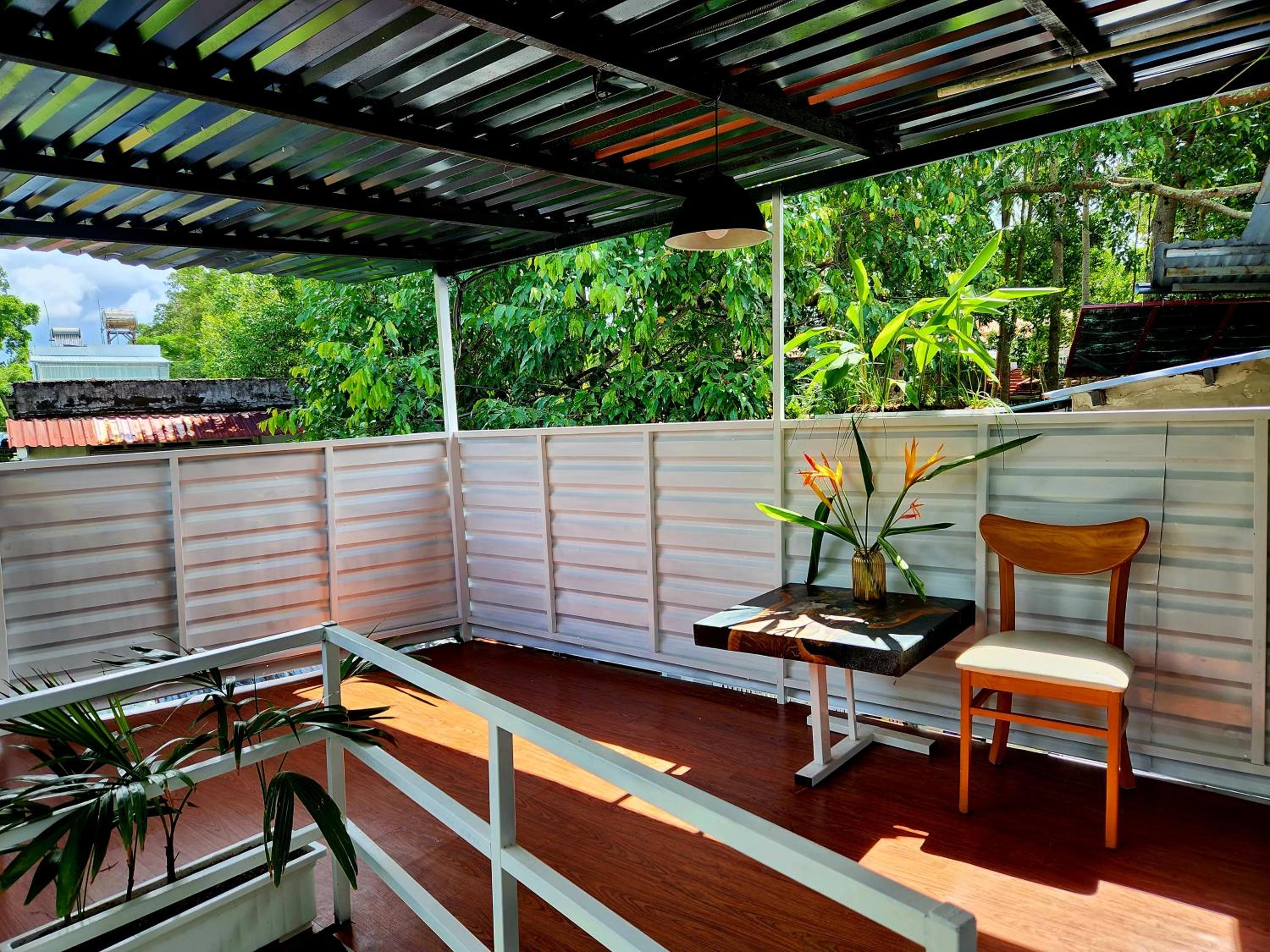 balance & terrace