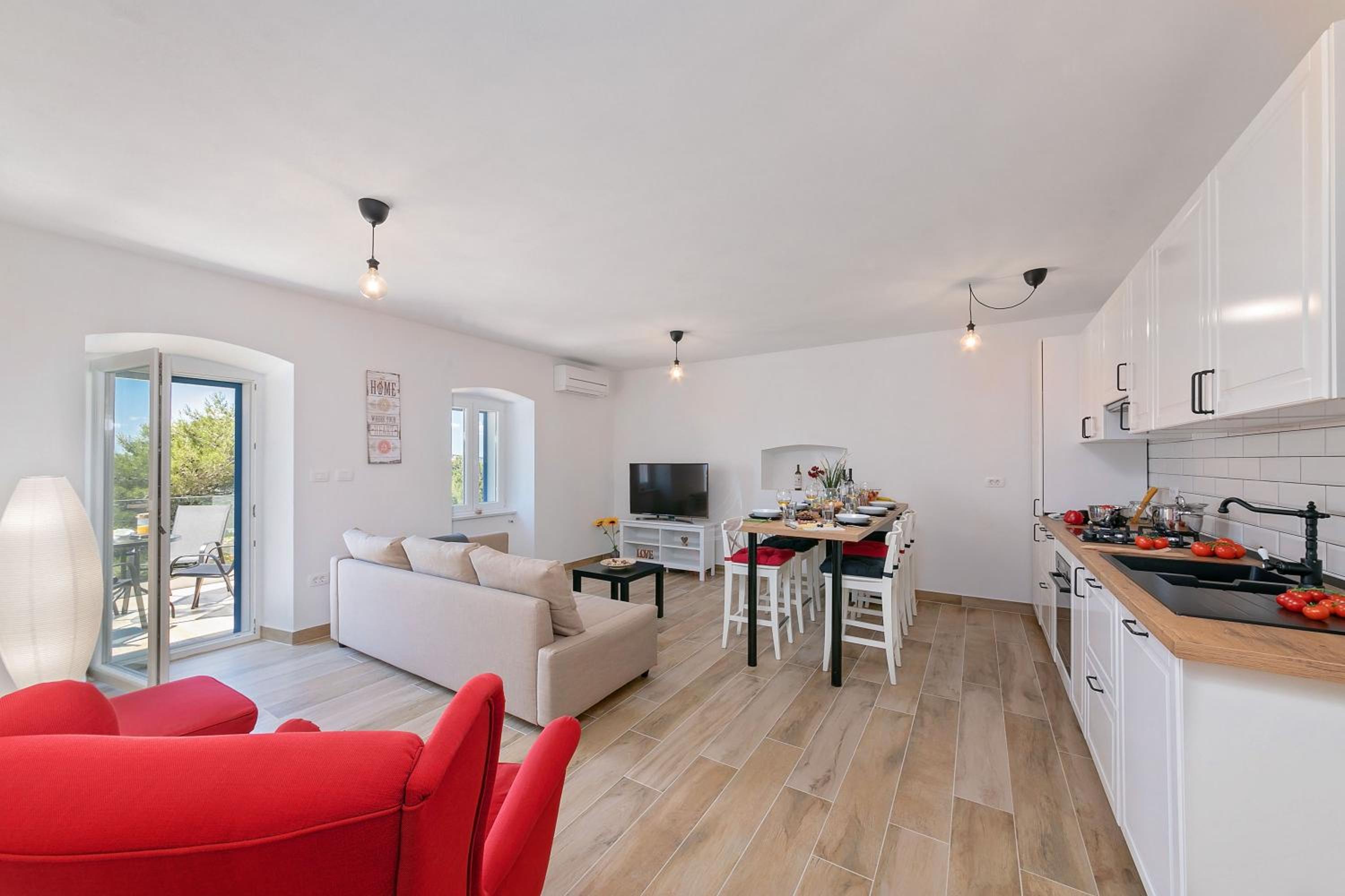 Casa Dorella in peaceful location with a sea view view 5