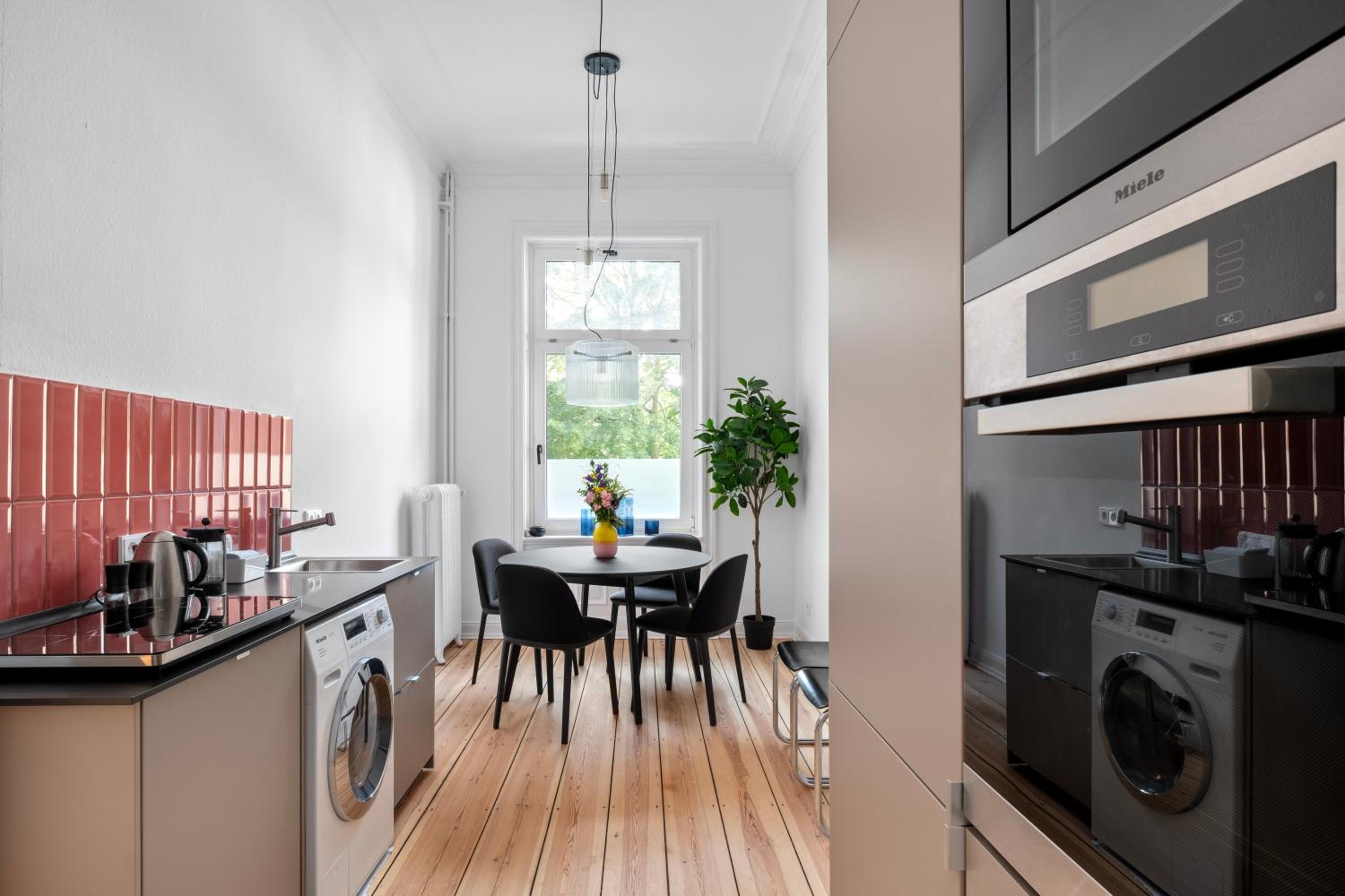 Park Lane Central Apartments