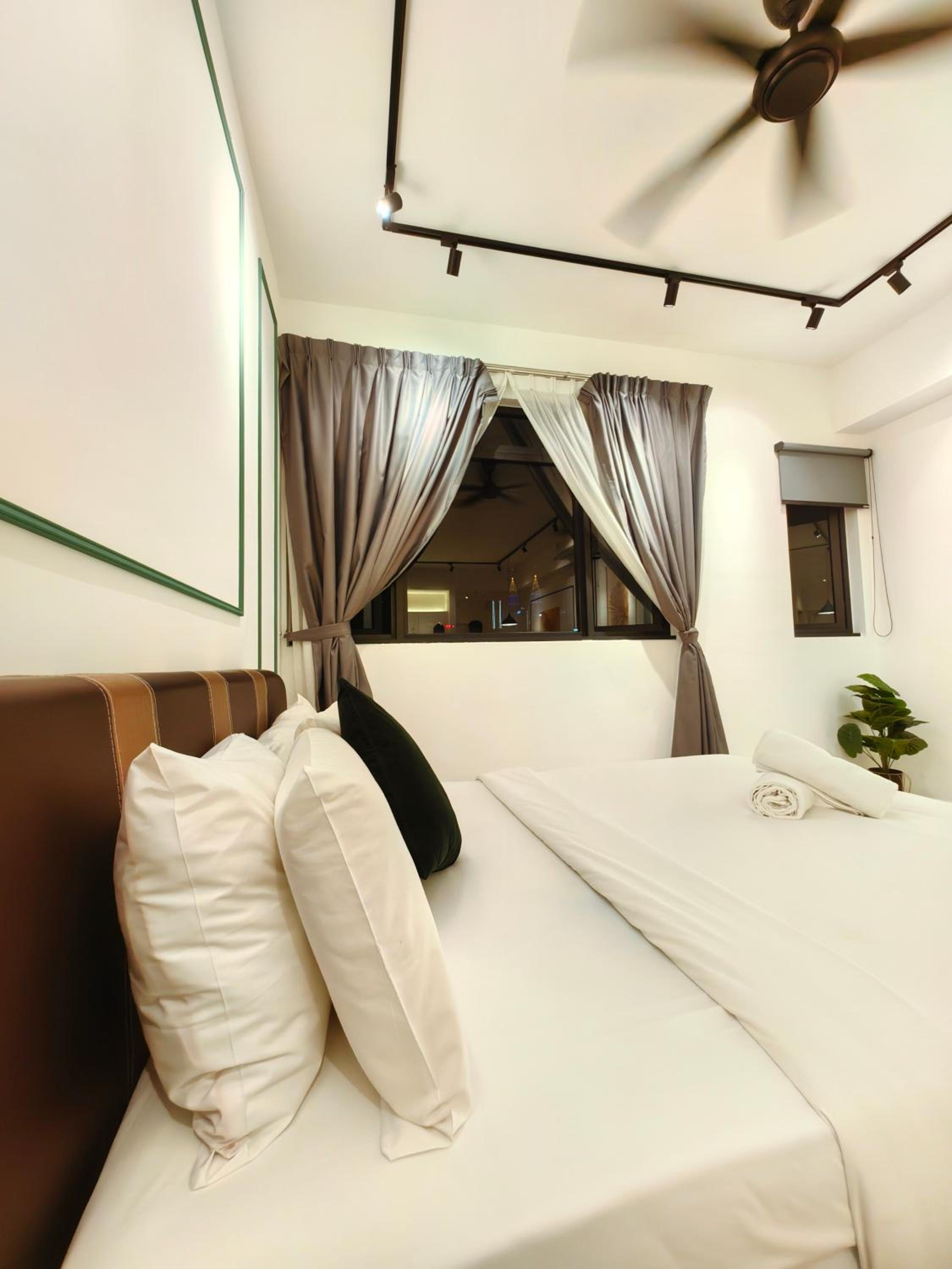 Chamber Residence KL by Lumina