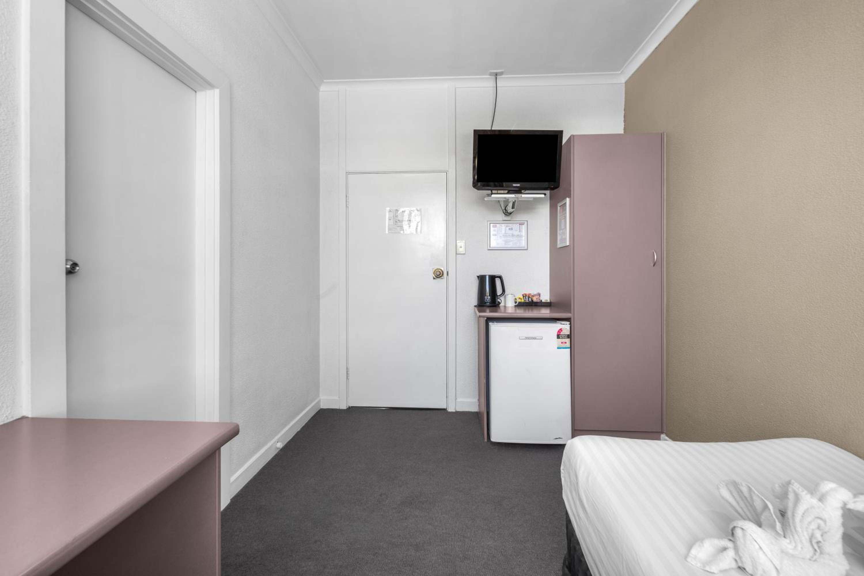Alice Springs Vacations - Diplomat Hotel Alice Springs - Property Image 4