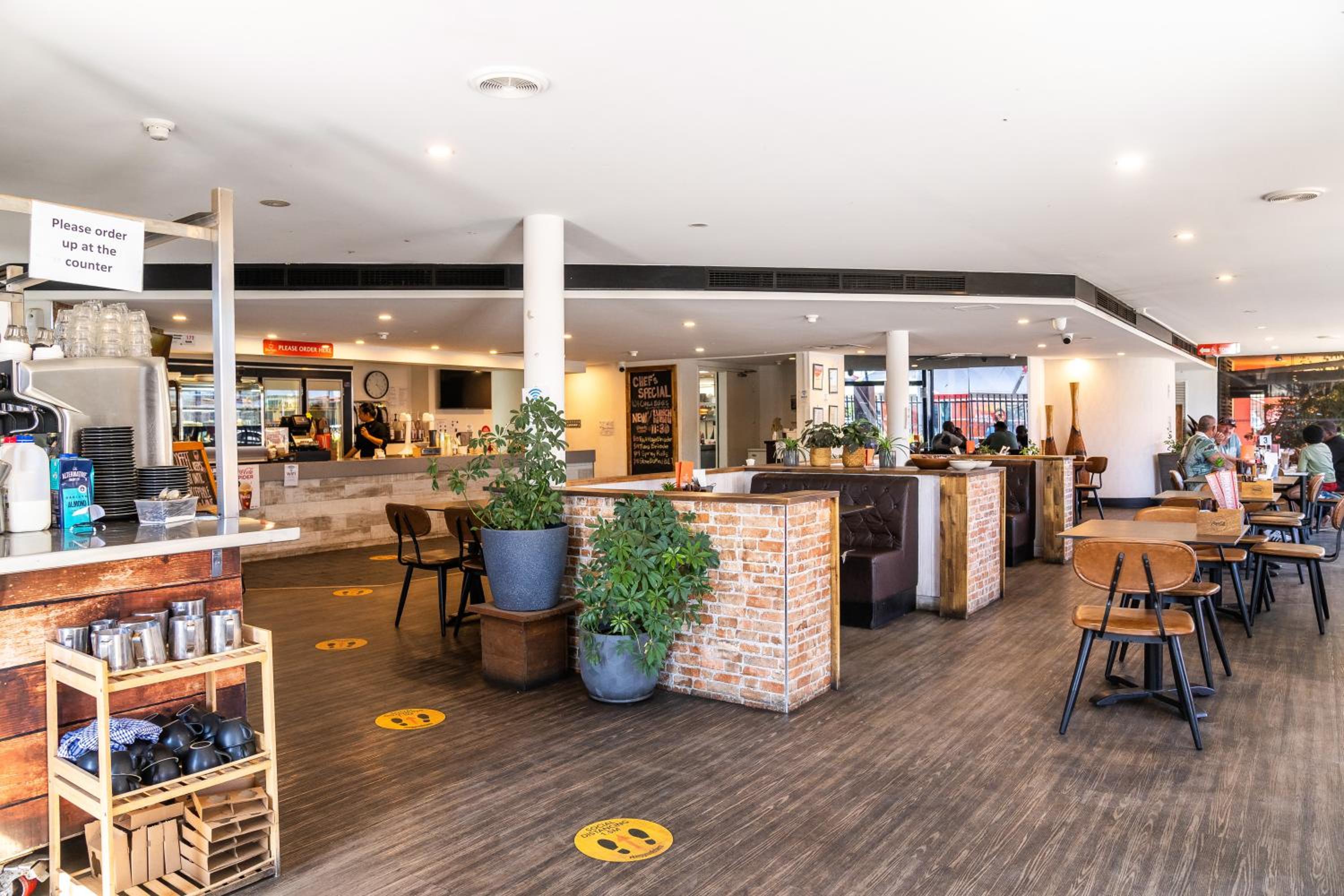 Alice Springs Vacations - Diplomat Hotel Alice Springs - Property Image 43